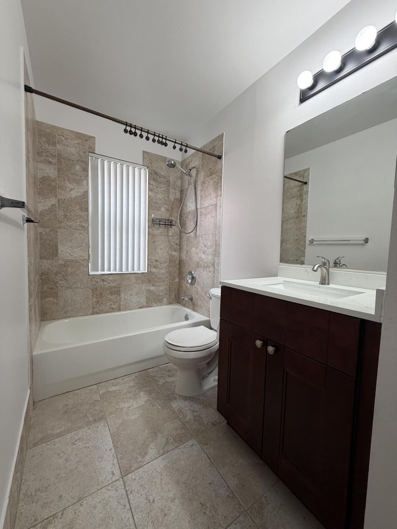 3386 Treasure, Margate FL 33063