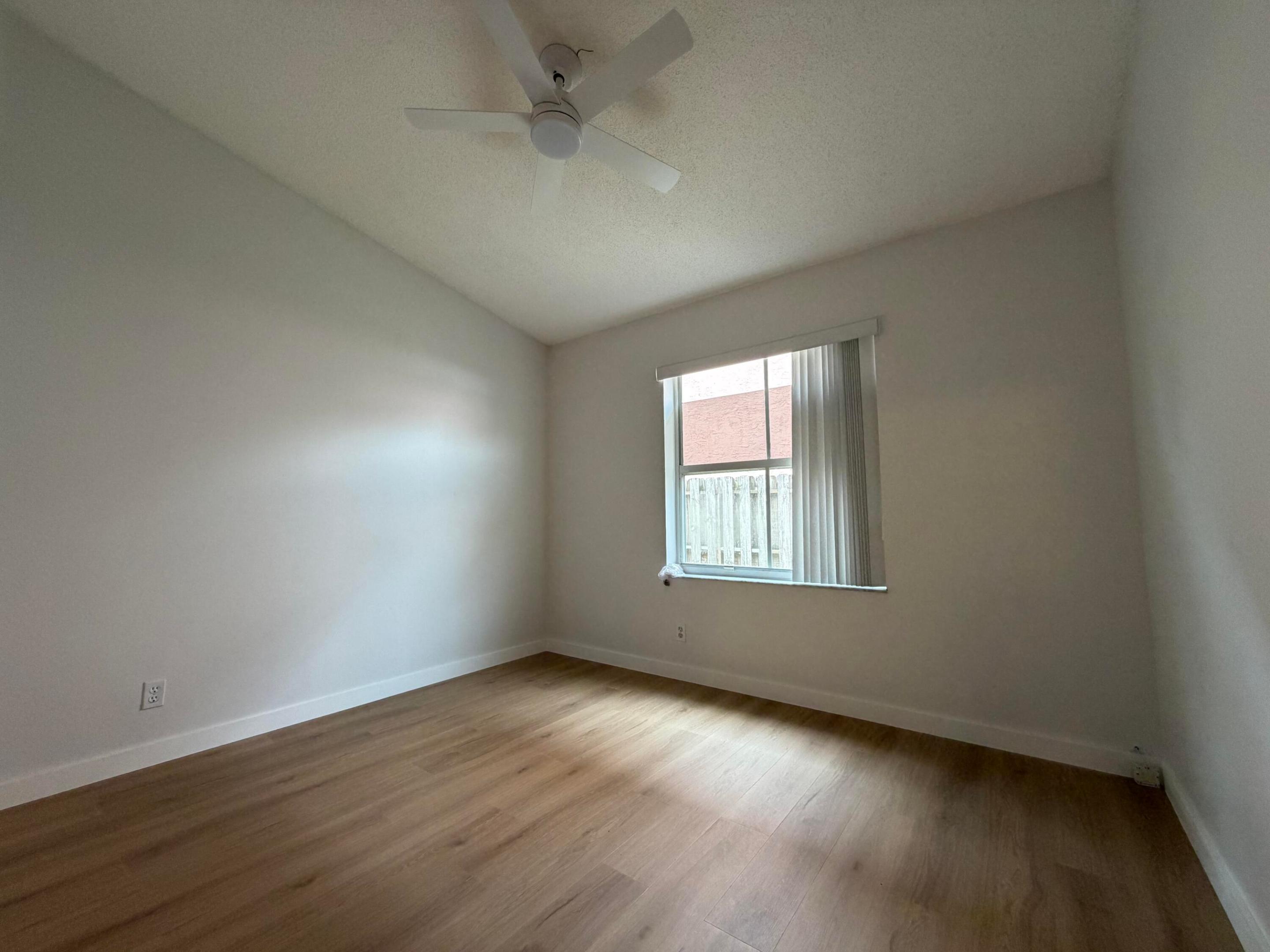 3386 Treasure, Margate FL 33063