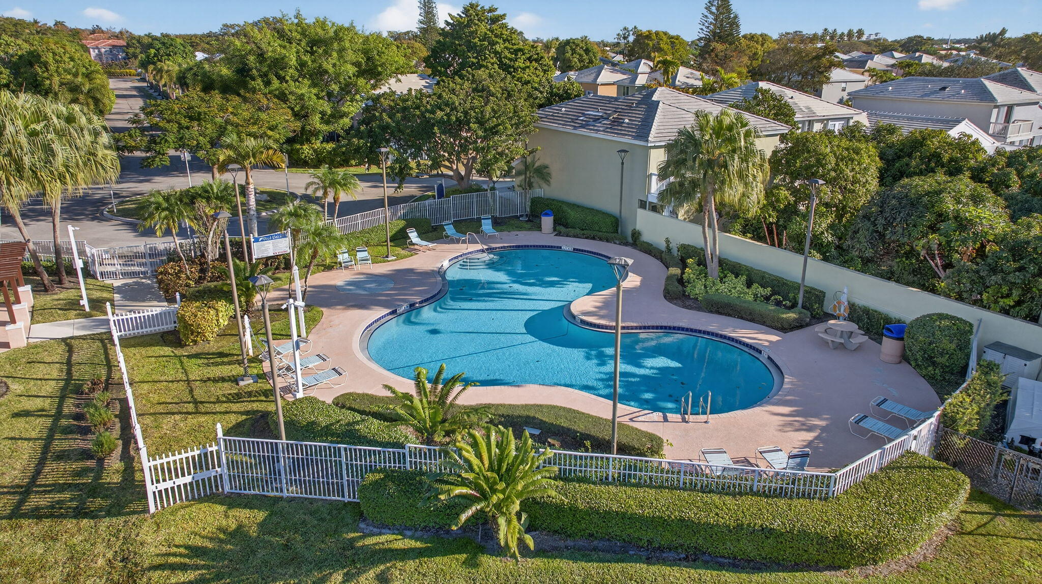 3386 Treasure, Margate FL 33063