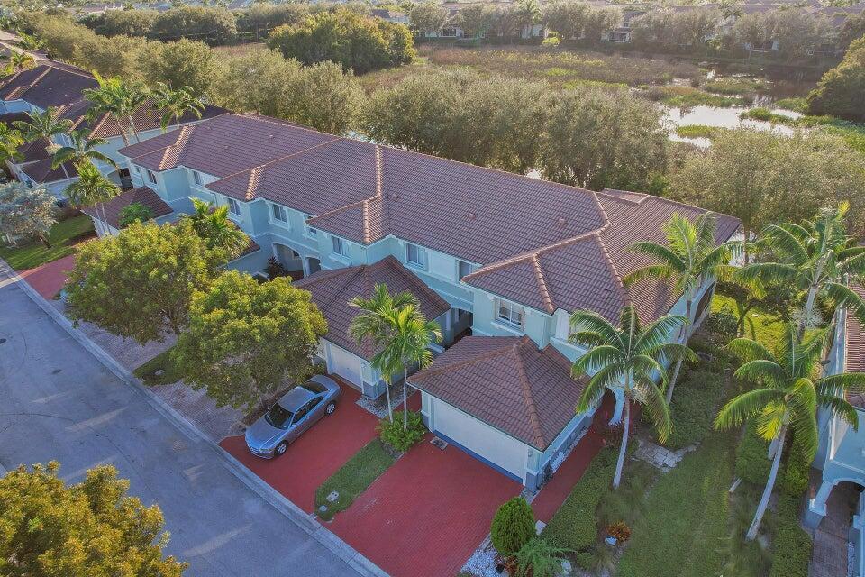 2336 Center Stone, Riviera Beach FL 33404