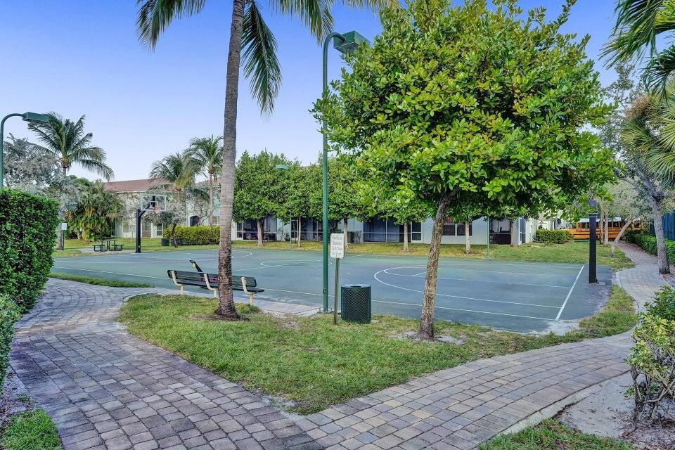 2336 Center Stone, Riviera Beach FL 33404