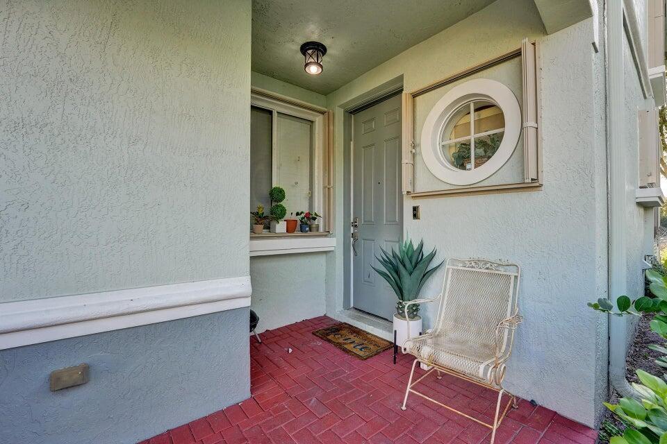 2336 Center Stone, Riviera Beach FL 33404