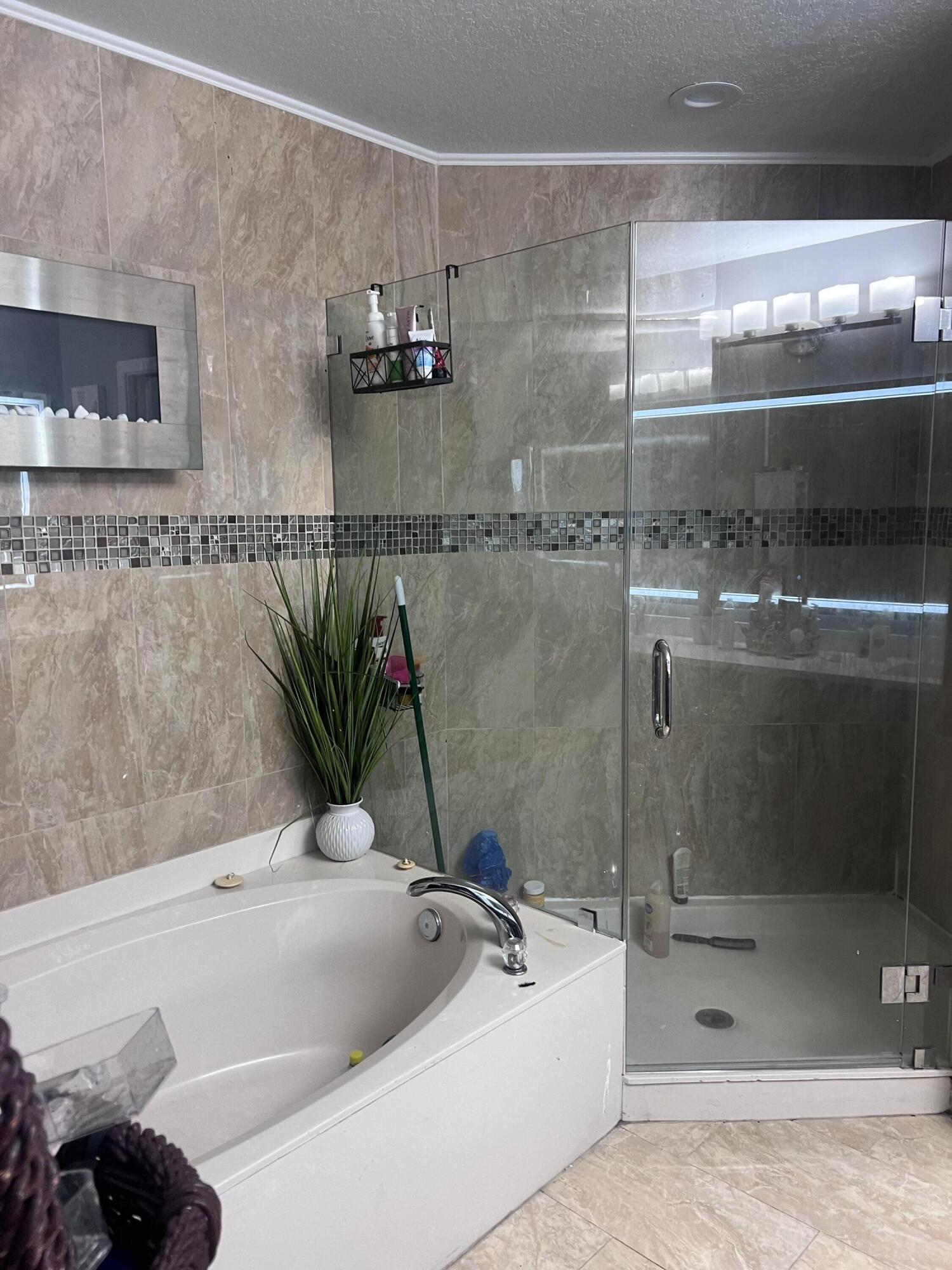 2336 Center Stone, Riviera Beach FL 33404