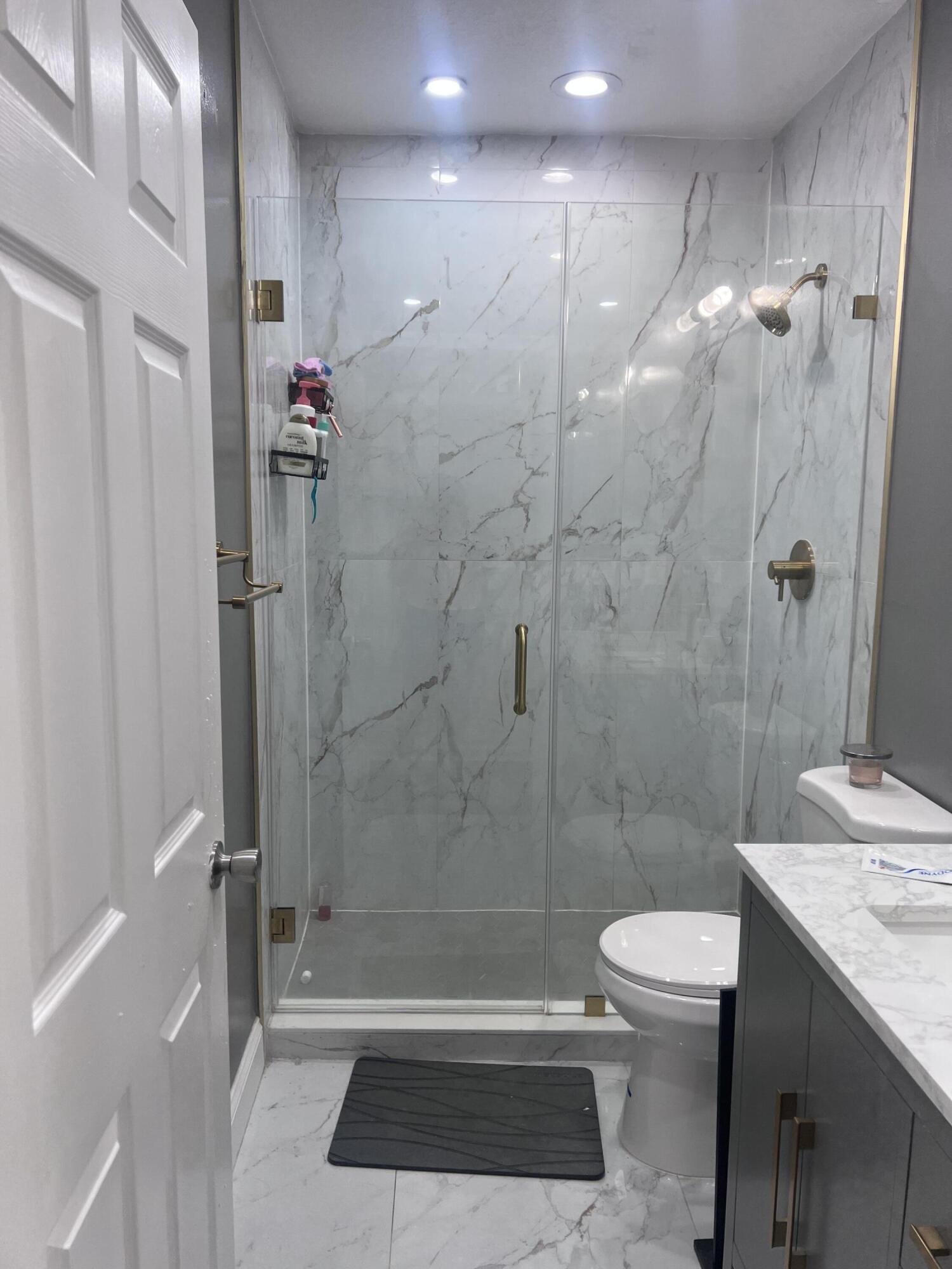 2336 Center Stone, Riviera Beach FL 33404
