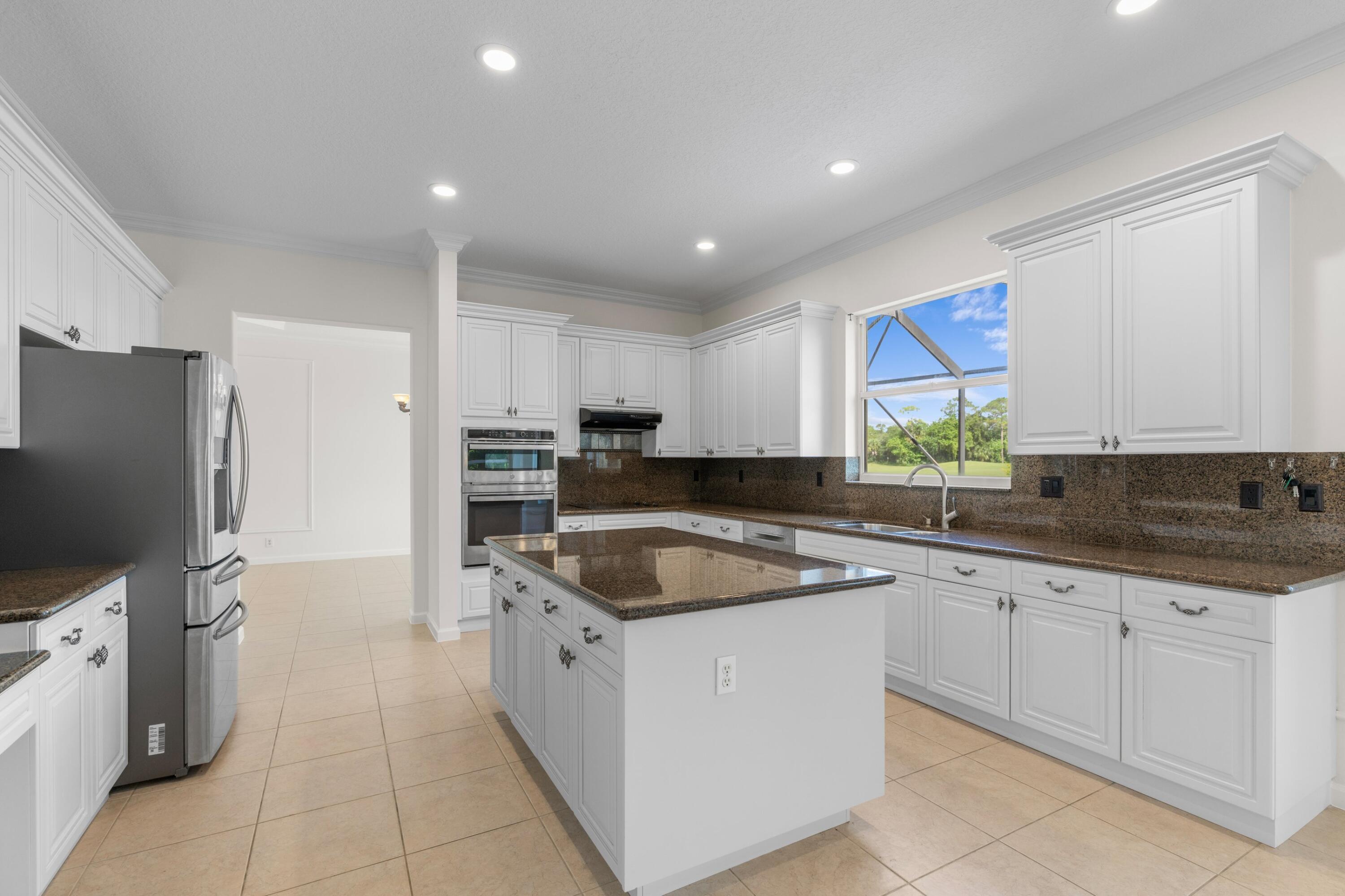 2643 Arbor, Royal Palm Beach FL 33411