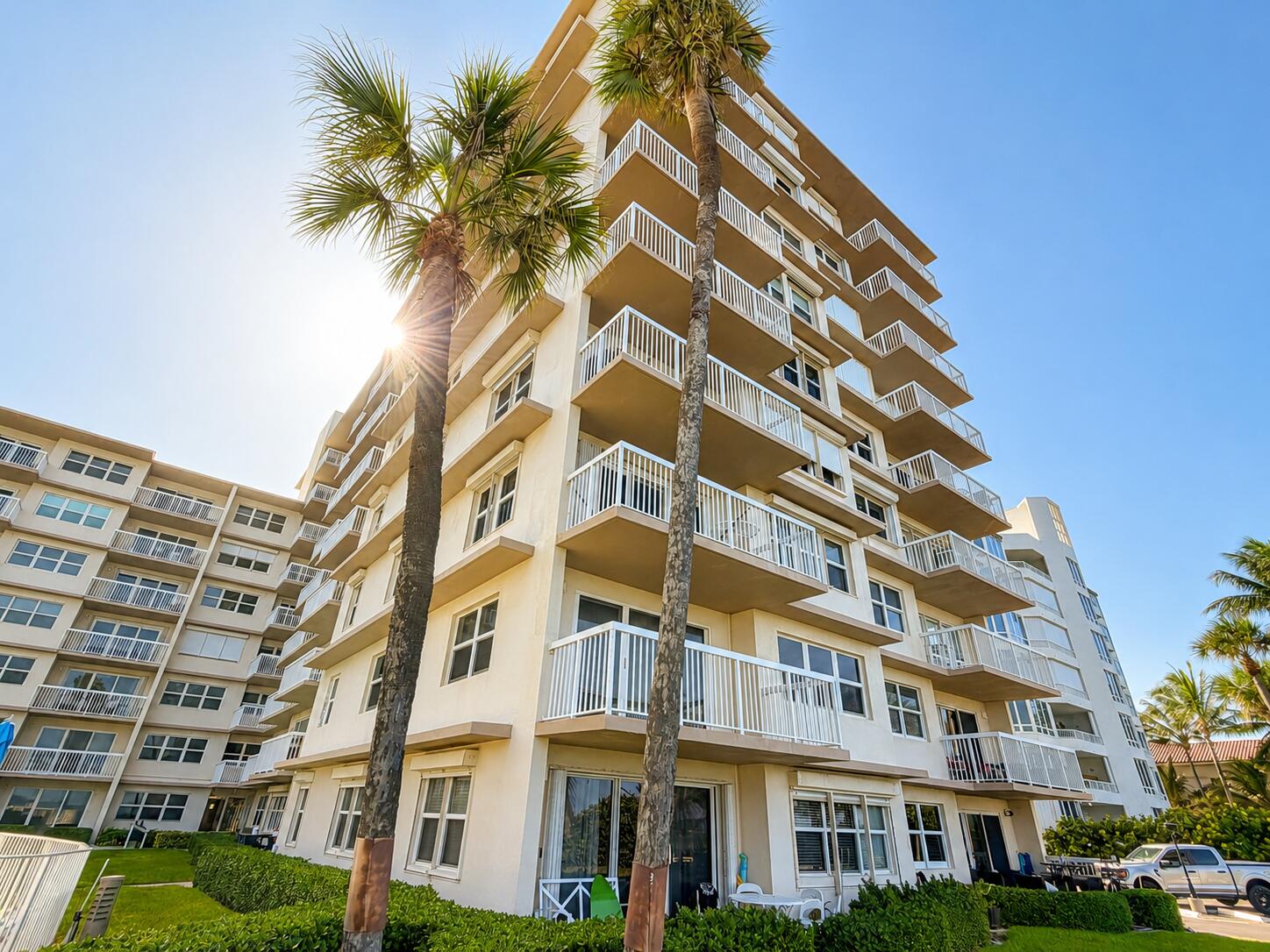 1069 HILLSBORO MILE #603, Hillsboro Beach FL 33062