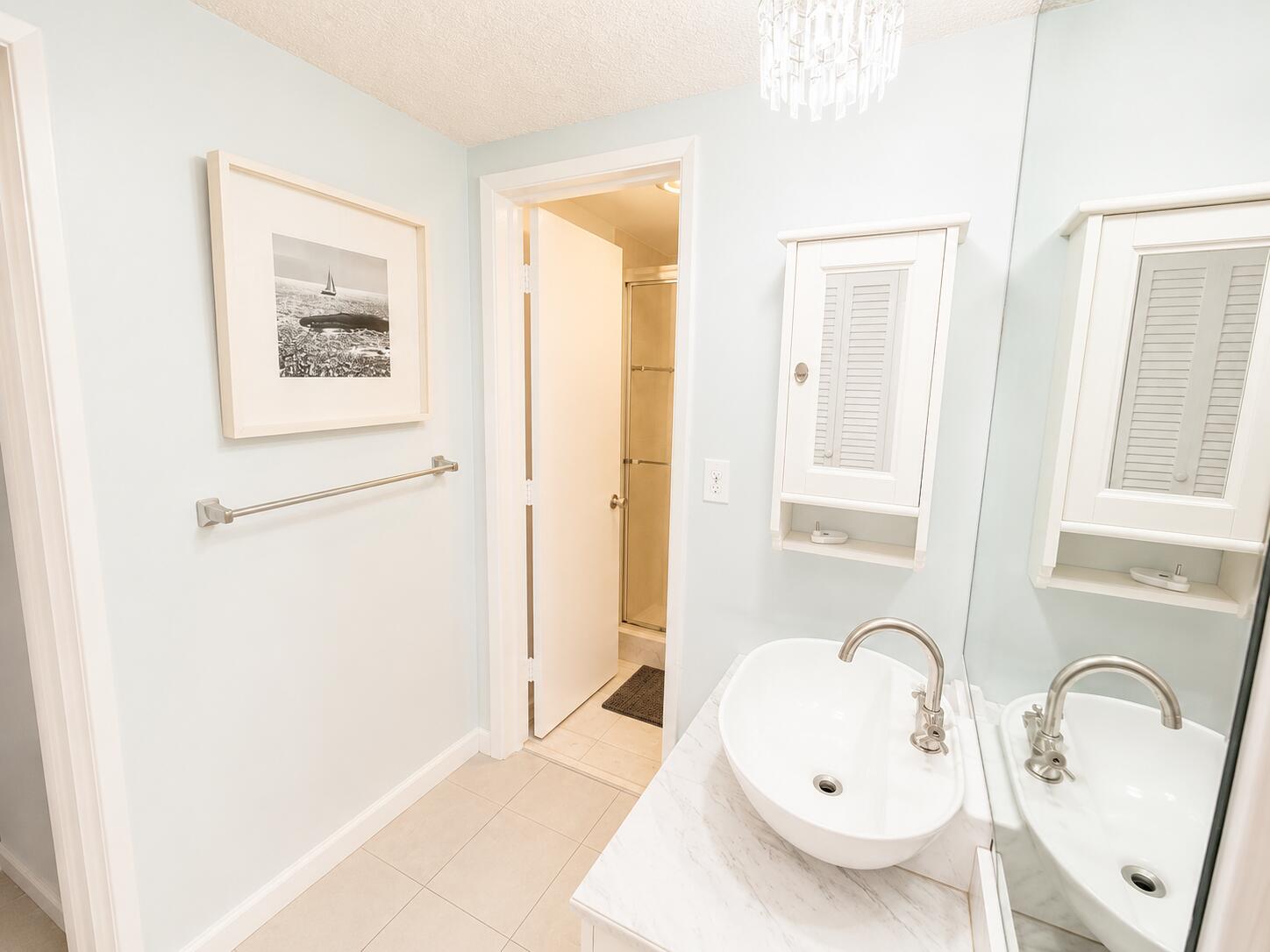 1069 HILLSBORO MILE #603, Hillsboro Beach FL 33062