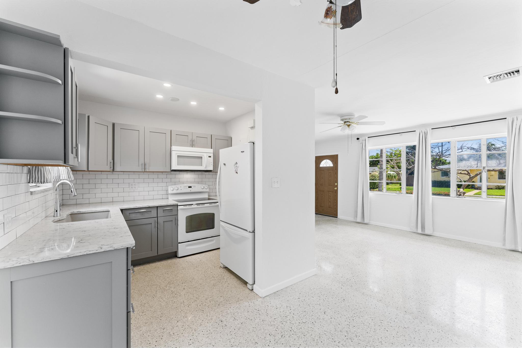331 Winters, West Palm Beach FL 33405