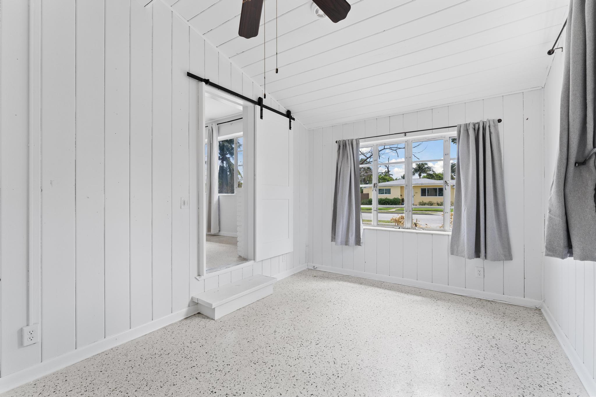 331 Winters, West Palm Beach FL 33405
