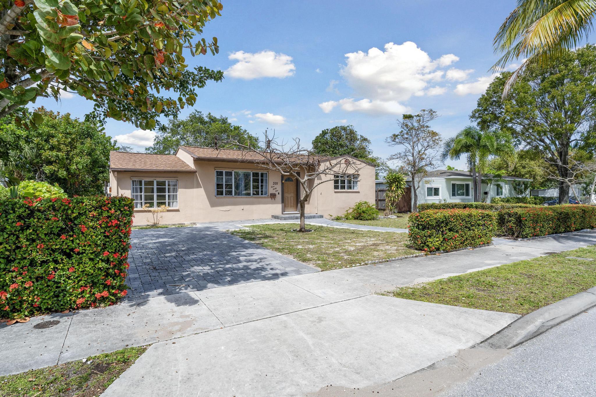 331 Winters, West Palm Beach FL 33405