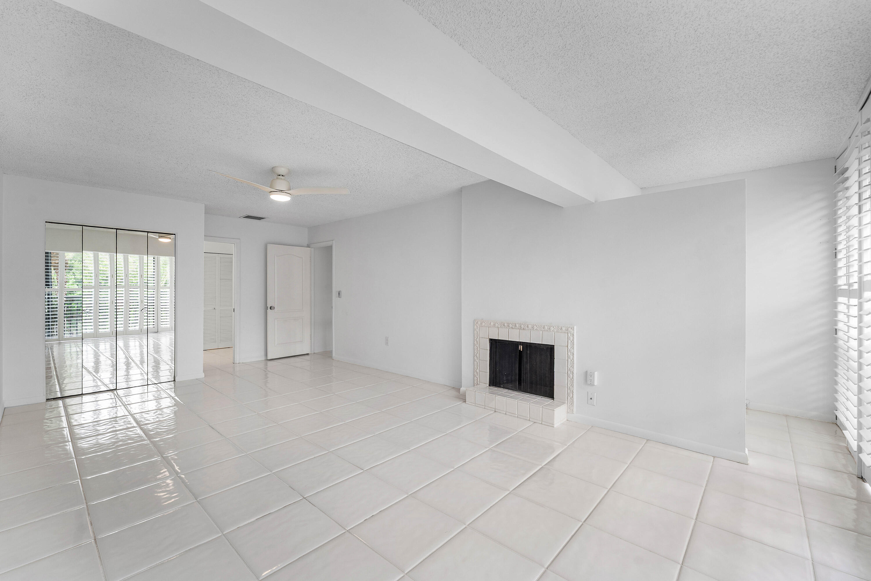 3908 S OCEAN #T-1, Highland Beach FL 33487