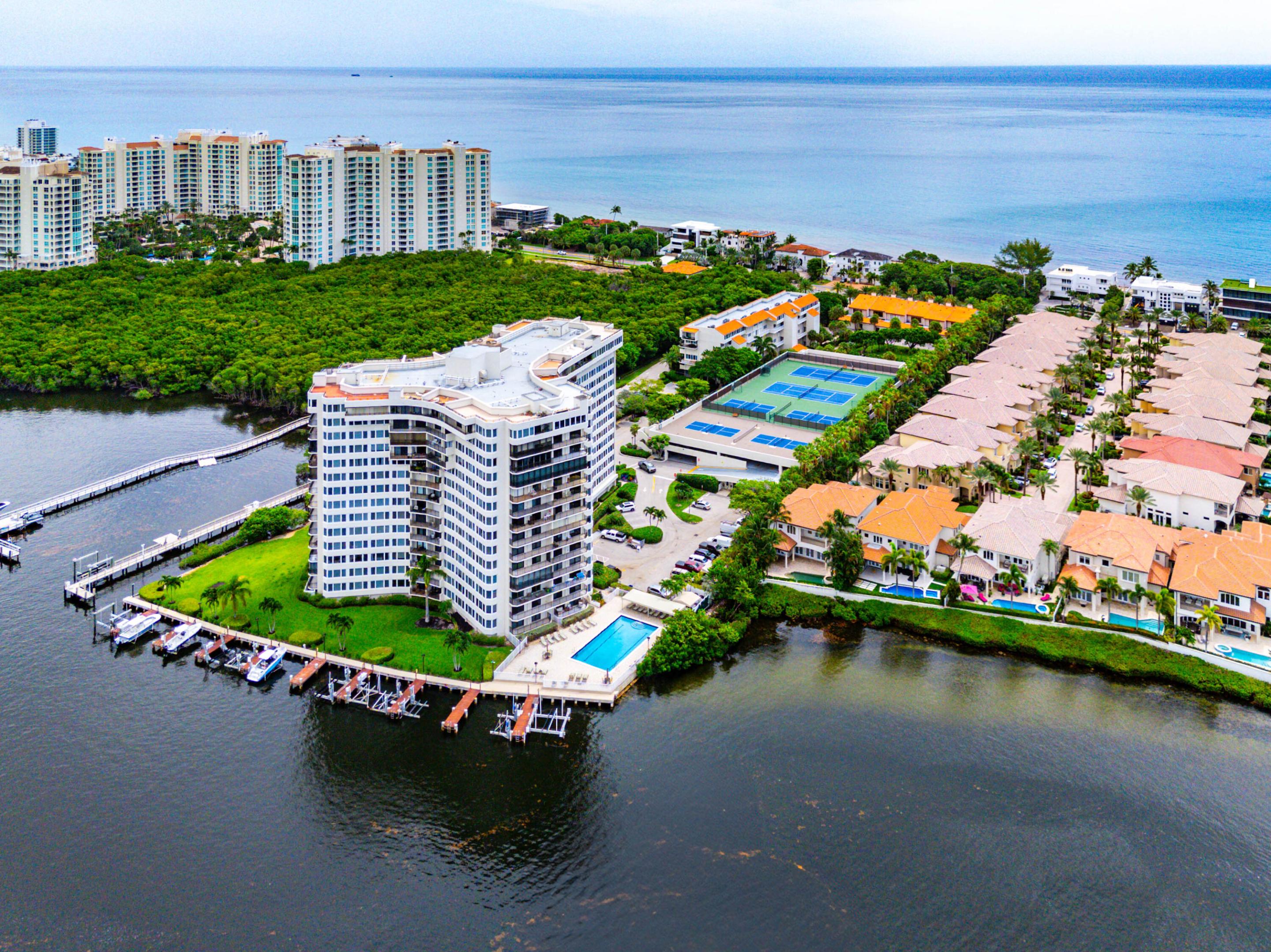3908 S OCEAN #T-1, Highland Beach FL 33487