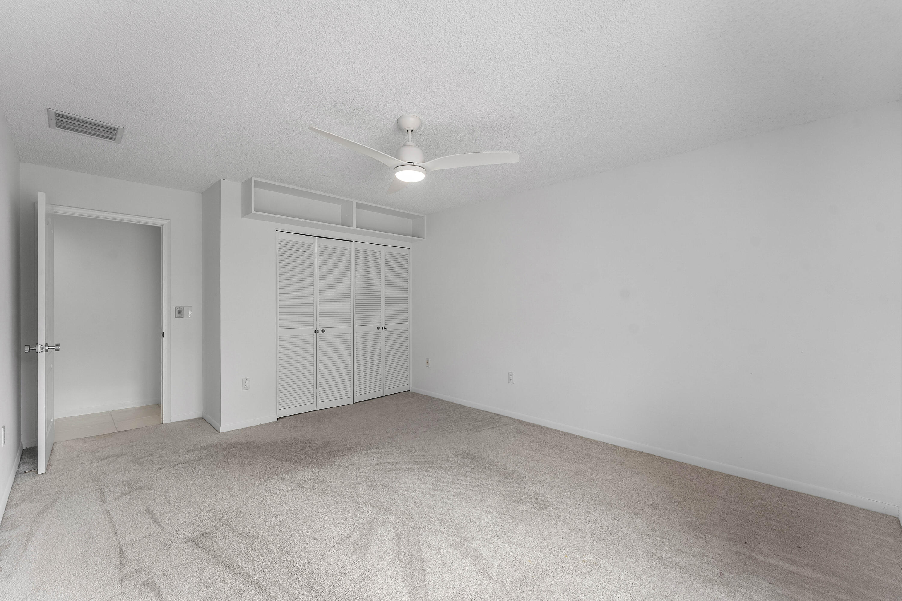 3908 S OCEAN #T-1, Highland Beach FL 33487