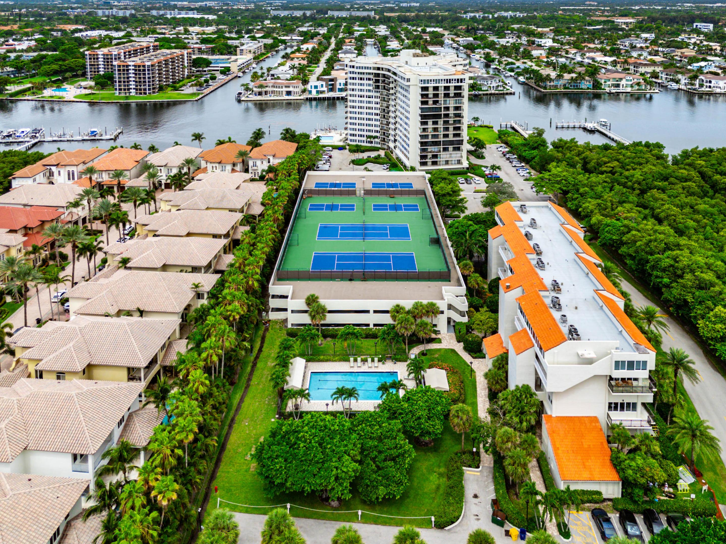 3908 S OCEAN #T-1, Highland Beach FL 33487
