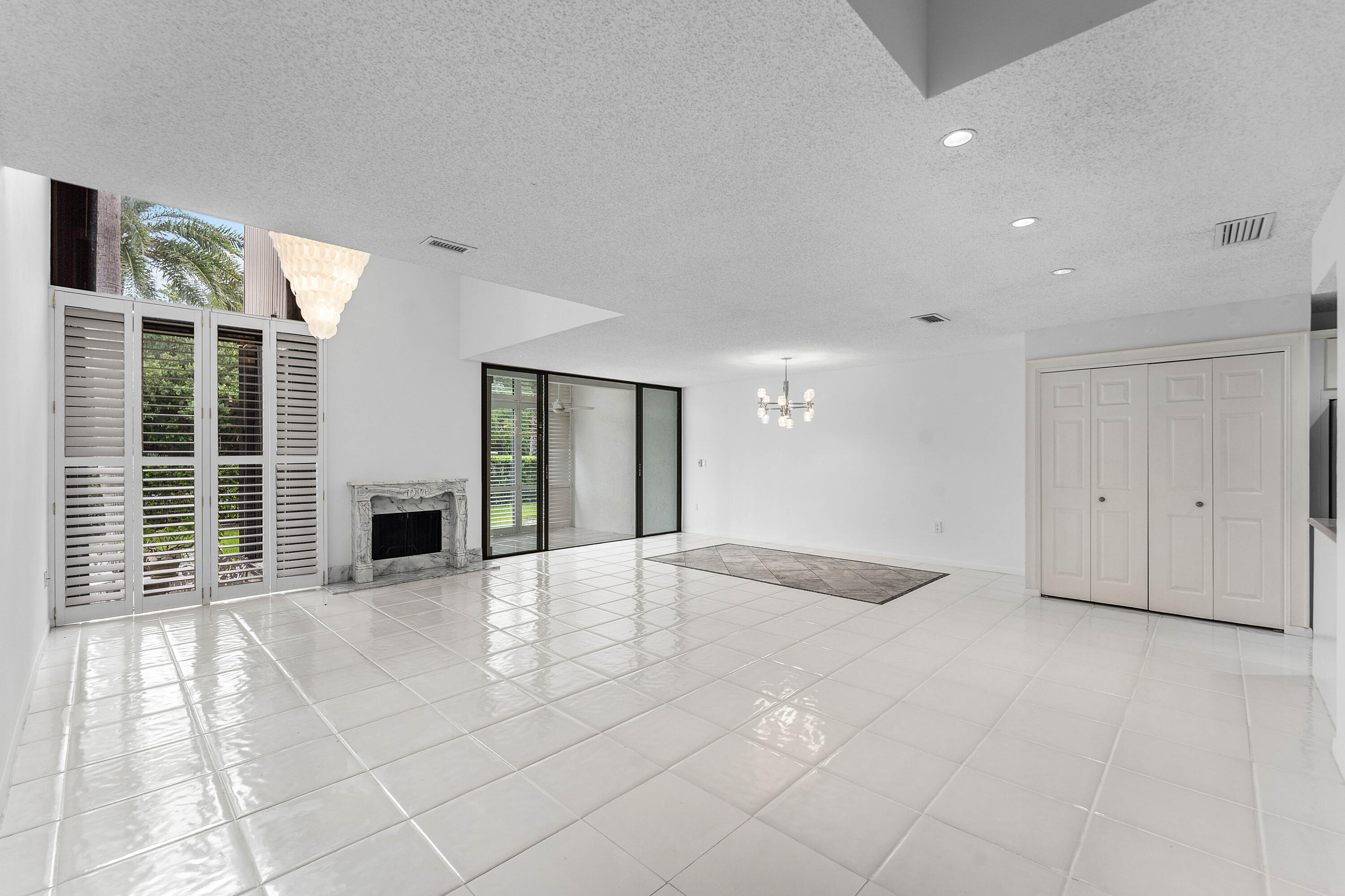 3908 S OCEAN #T-1, Highland Beach FL 33487