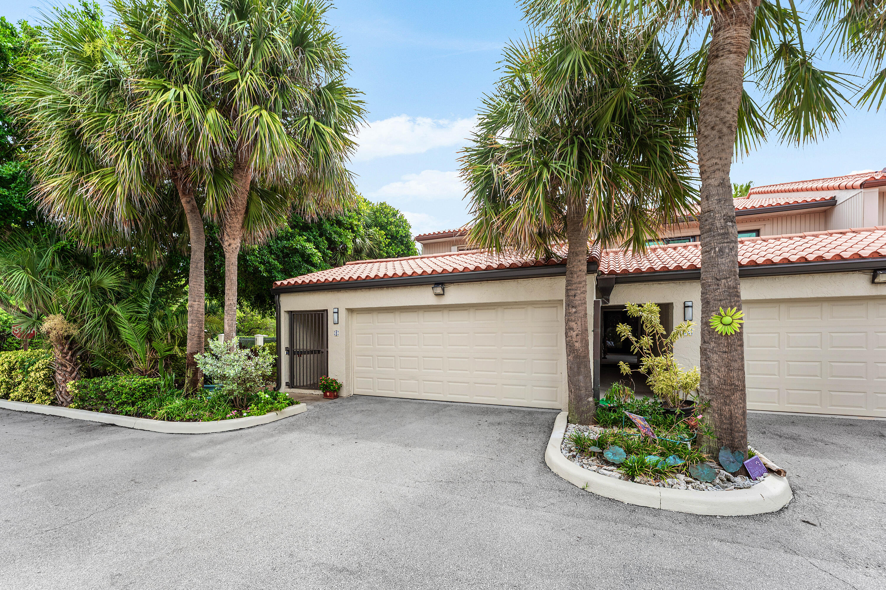 3908 S OCEAN #T-1, Highland Beach FL 33487