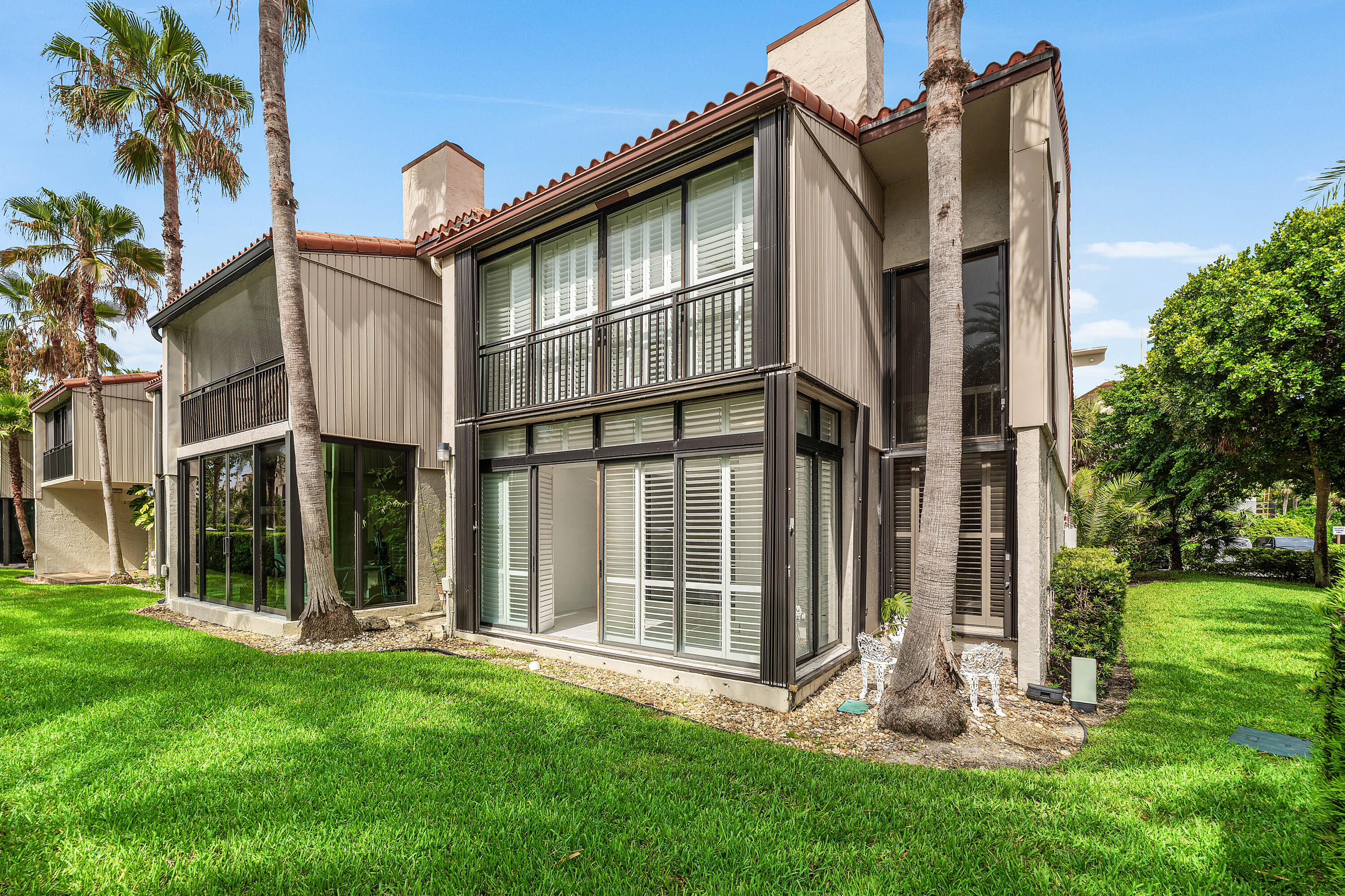 3908 S OCEAN #T-1, Highland Beach FL 33487
