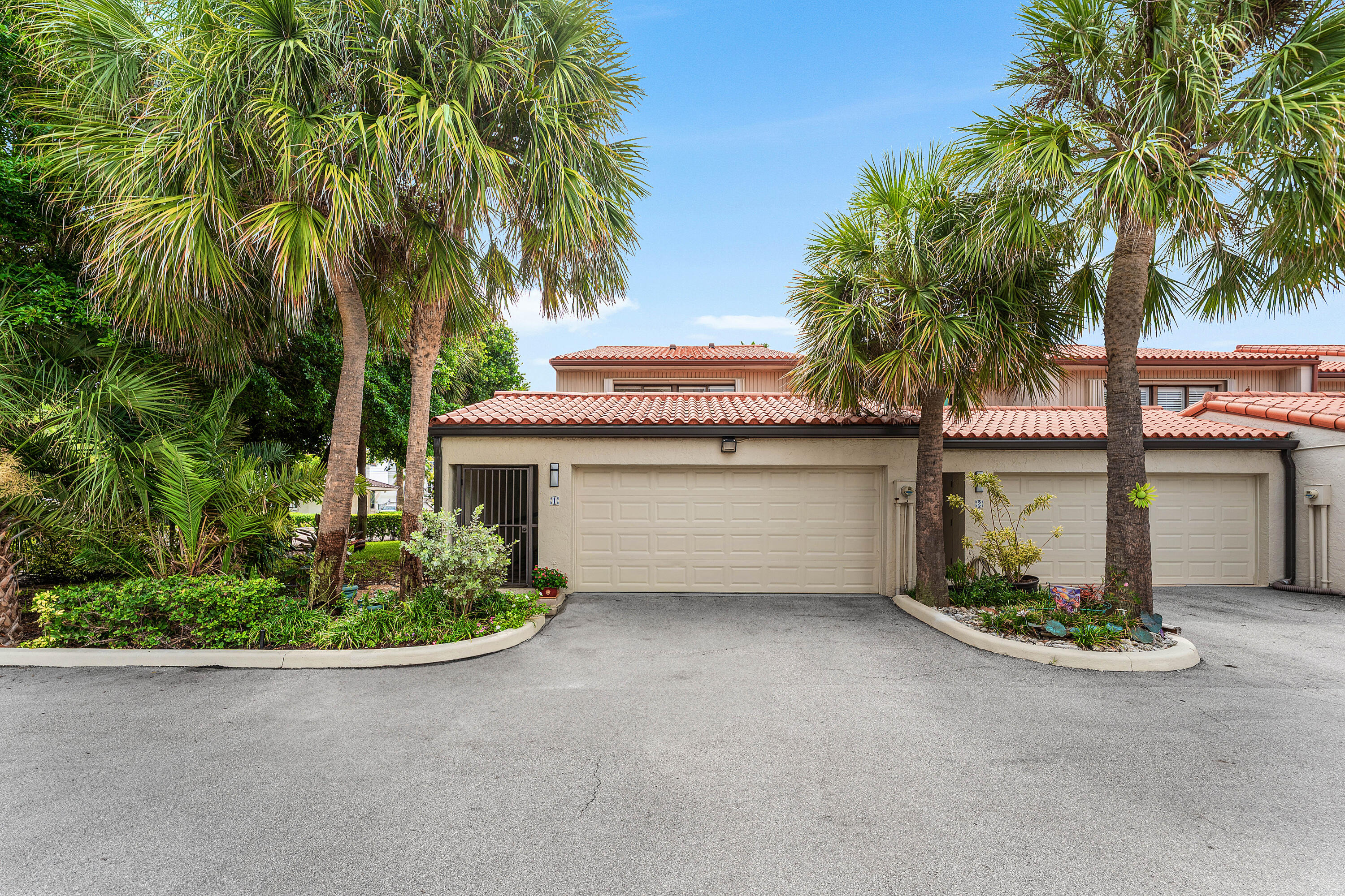 3908 S OCEAN #T-1, Highland Beach FL 33487