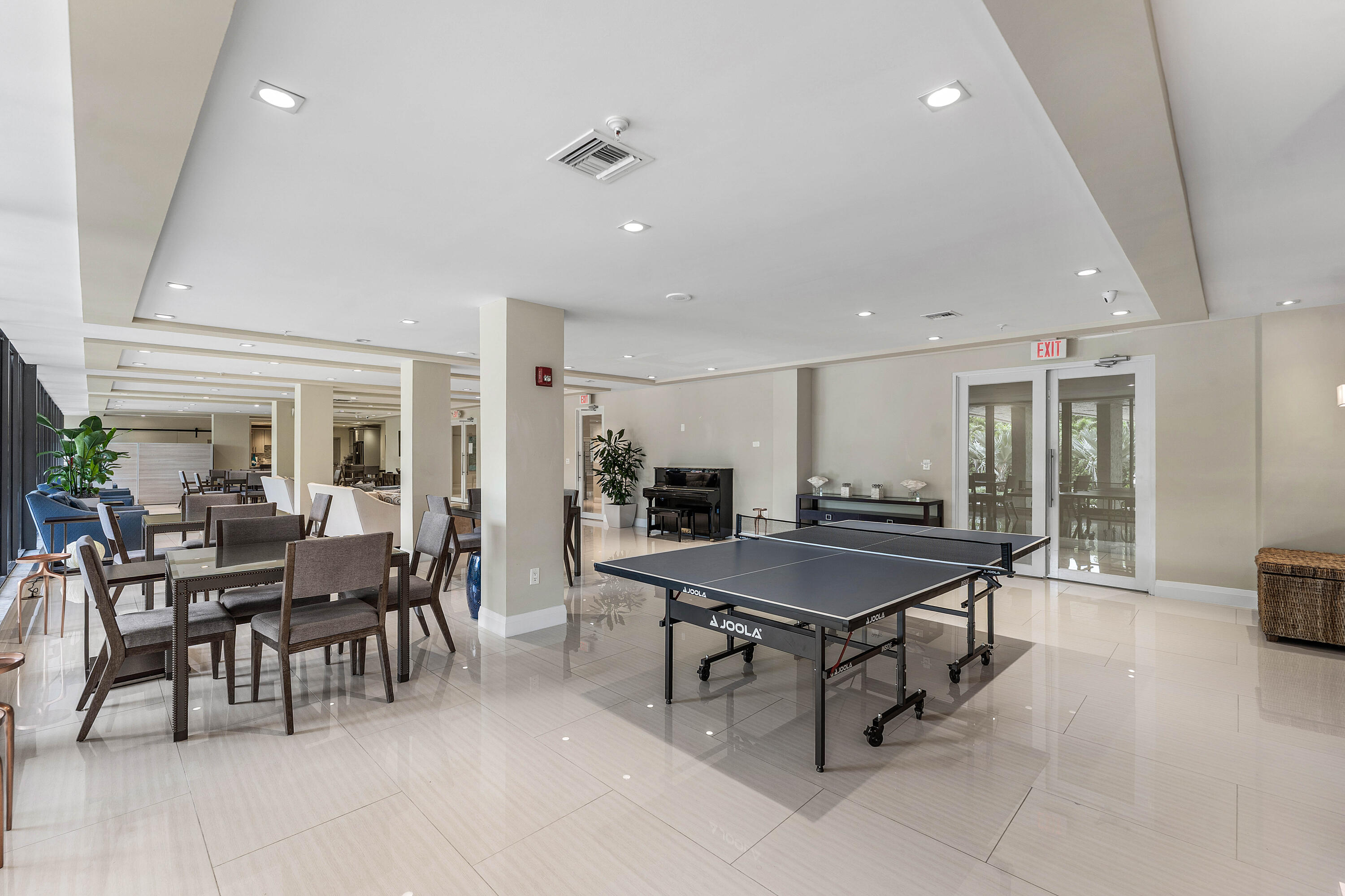 3908 S OCEAN #T-1, Highland Beach FL 33487