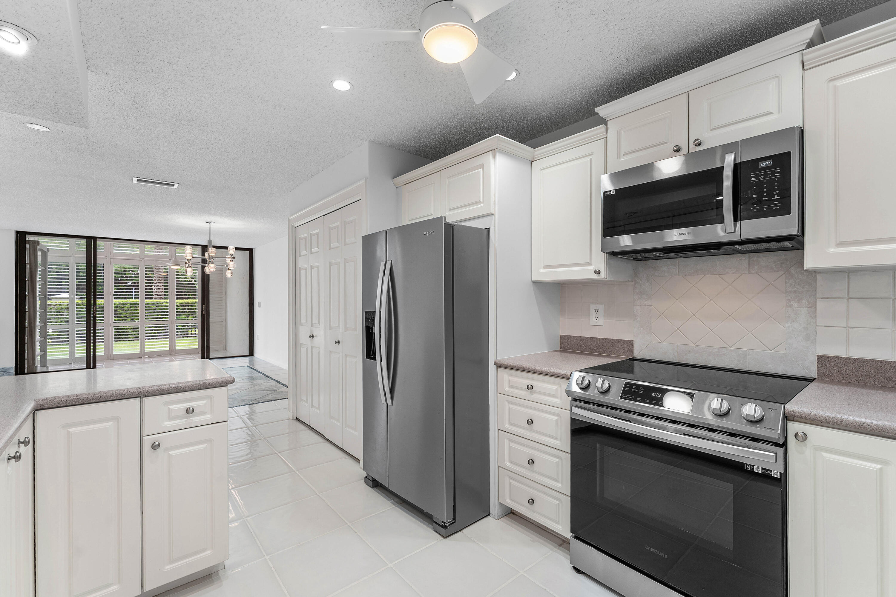 3908 S OCEAN #T-1, Highland Beach FL 33487