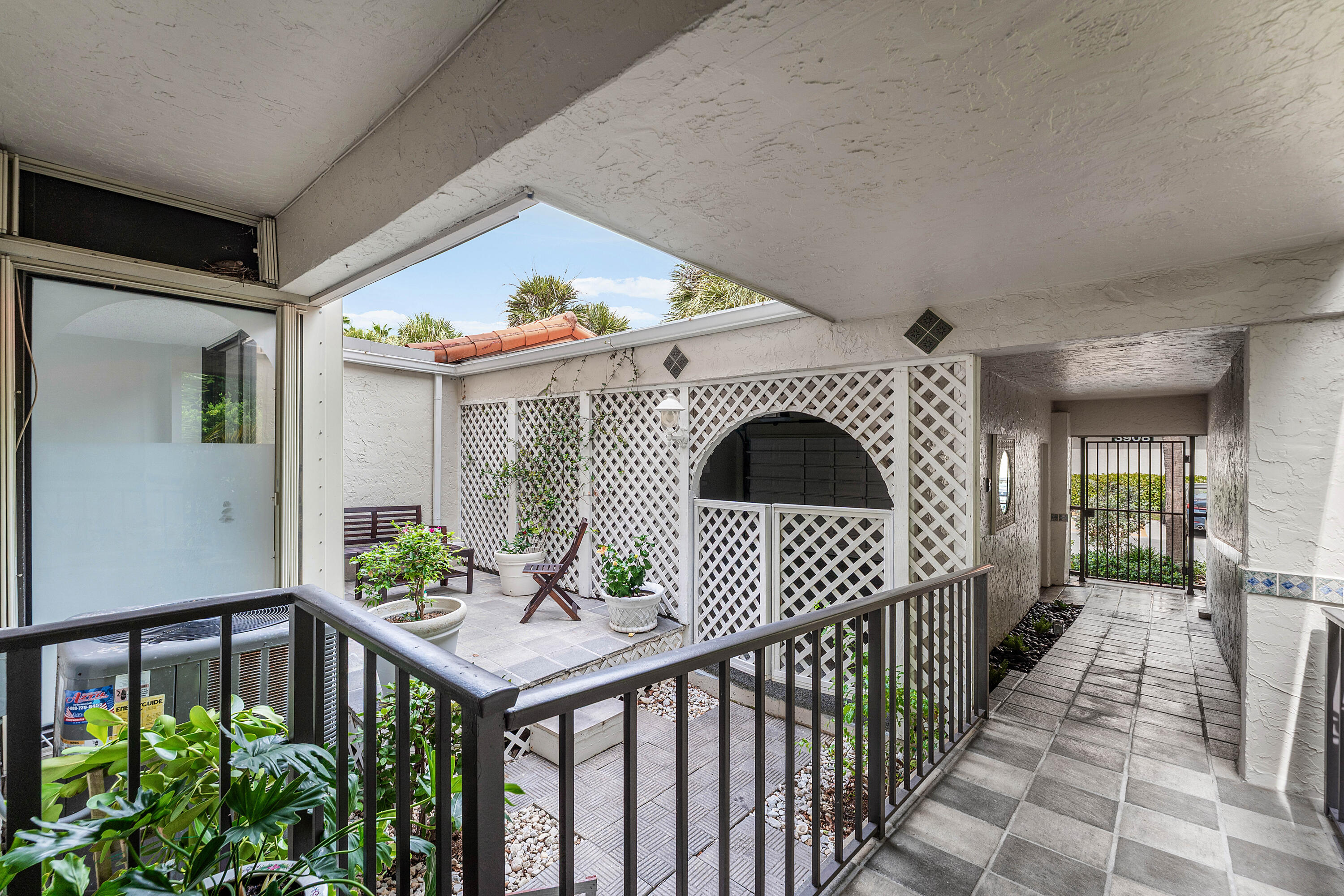 3908 S OCEAN #T-1, Highland Beach FL 33487