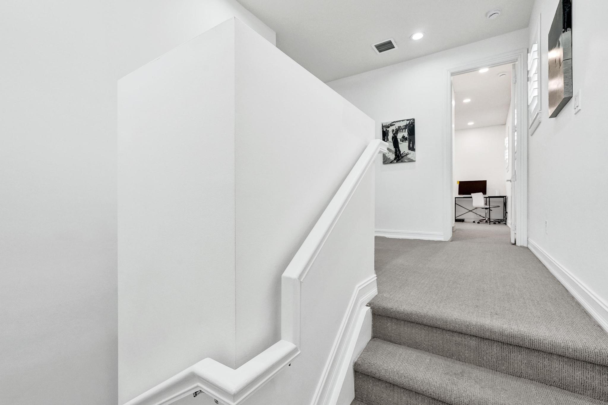 111 LEATHER LEAF, Jupiter FL 33458