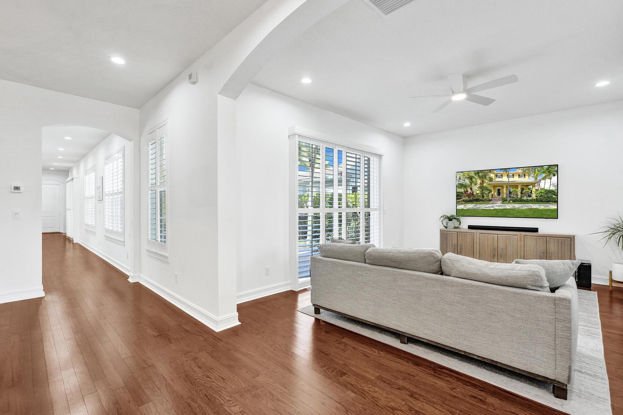 111 LEATHER LEAF, Jupiter FL 33458