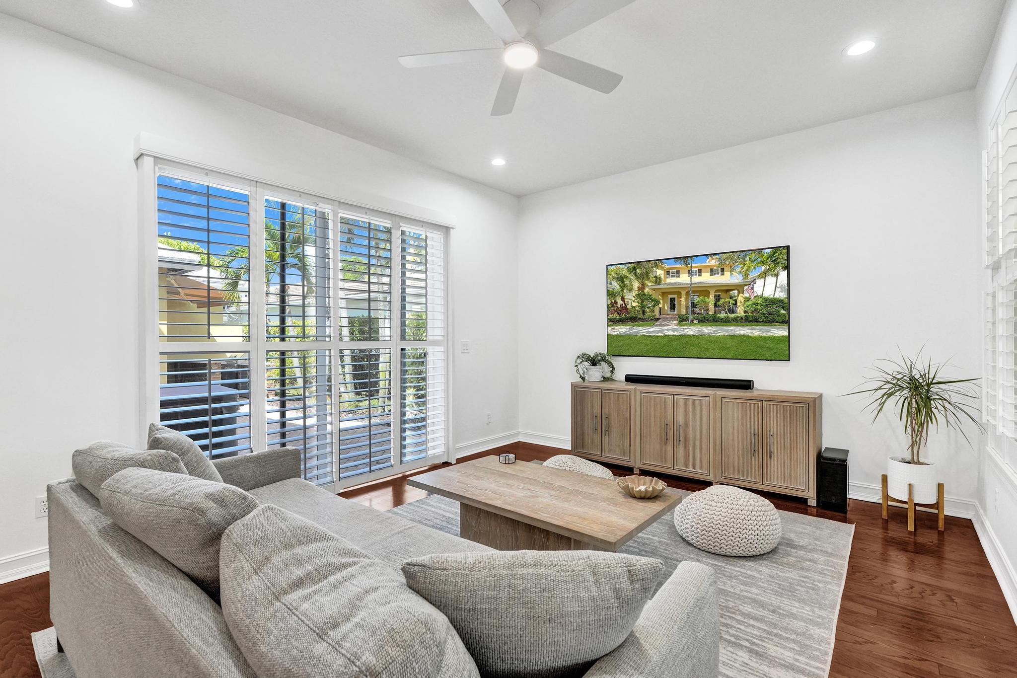111 LEATHER LEAF, Jupiter FL 33458