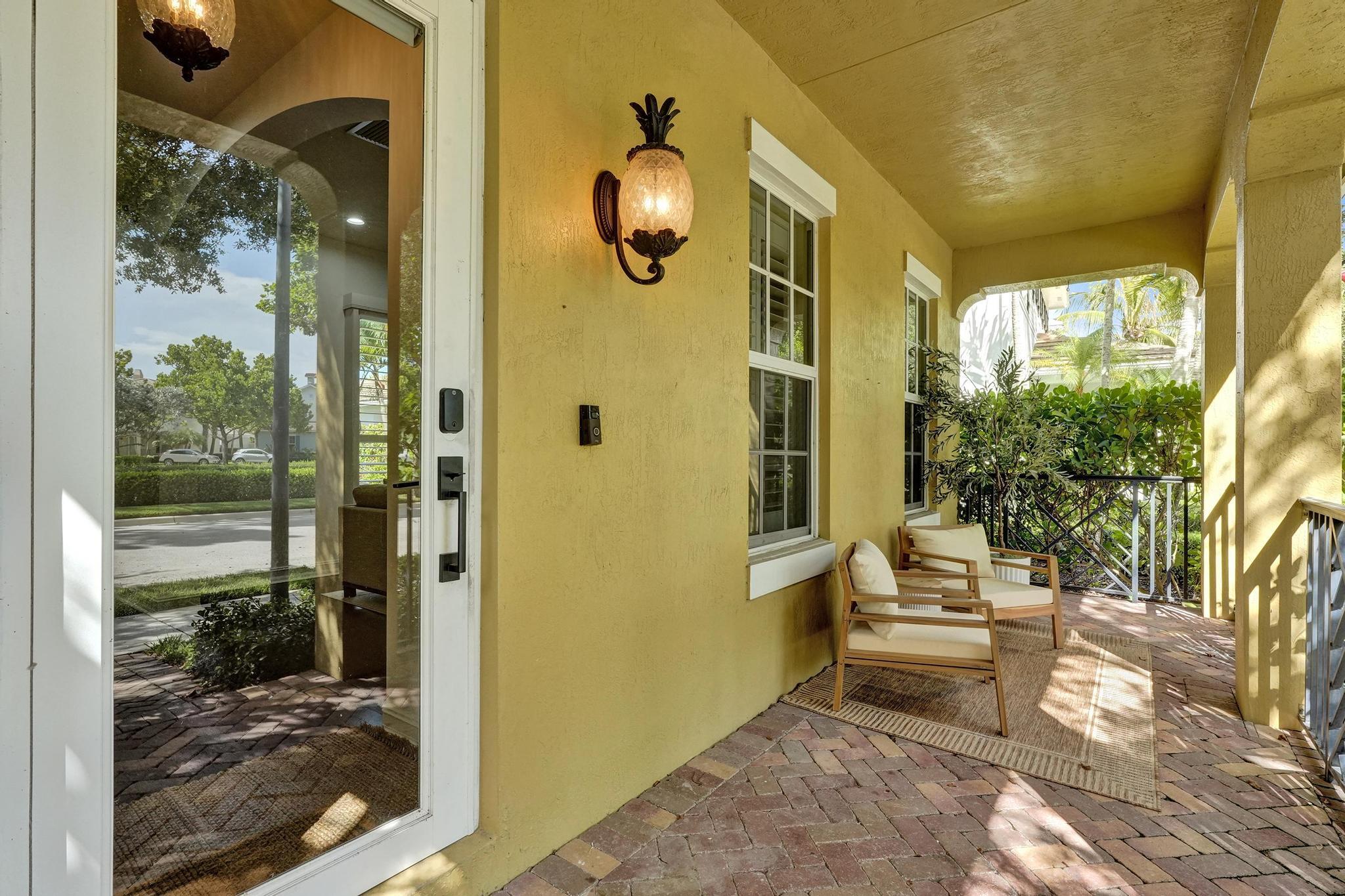 111 LEATHER LEAF, Jupiter FL 33458