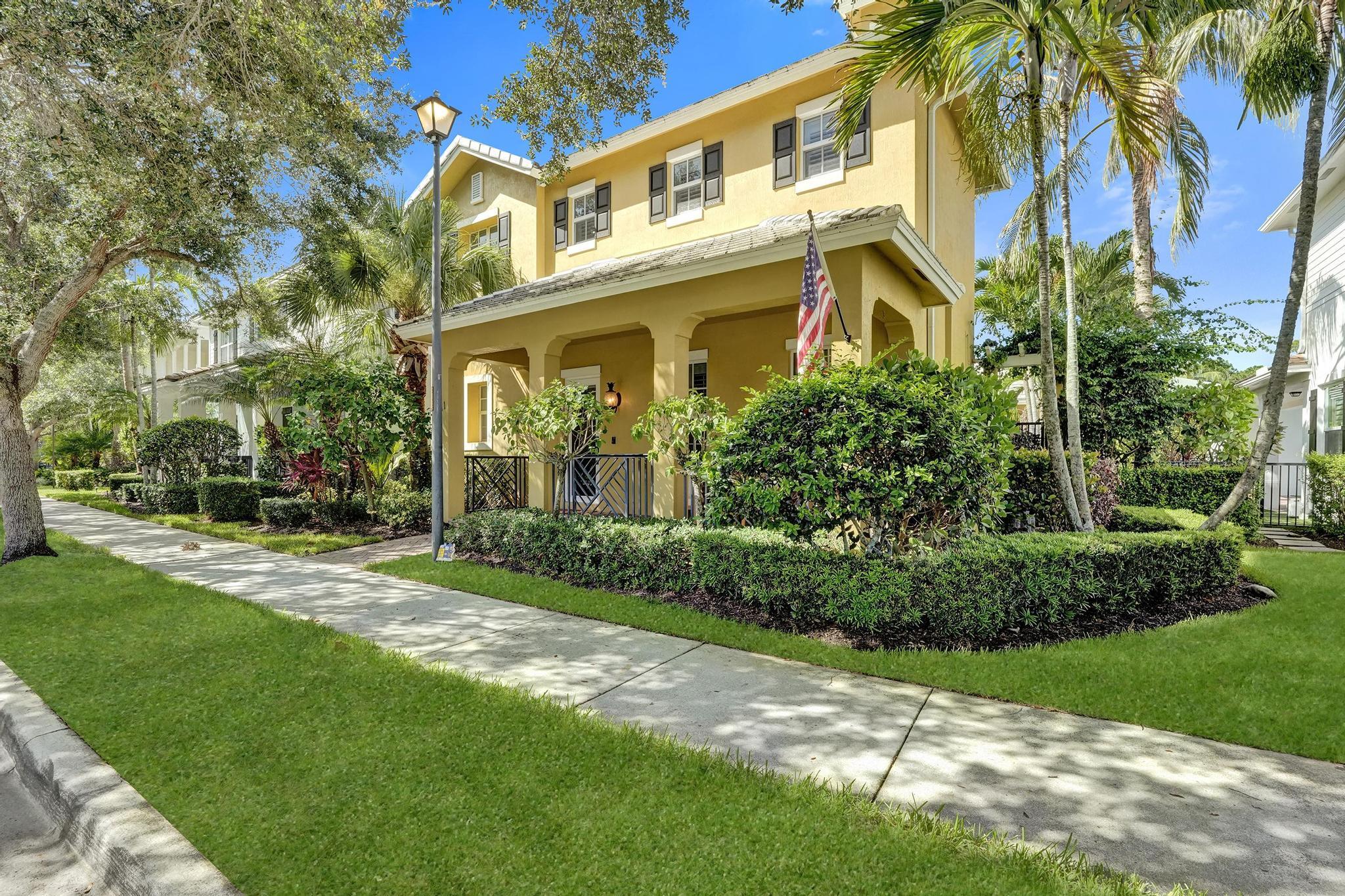 111 LEATHER LEAF, Jupiter FL 33458