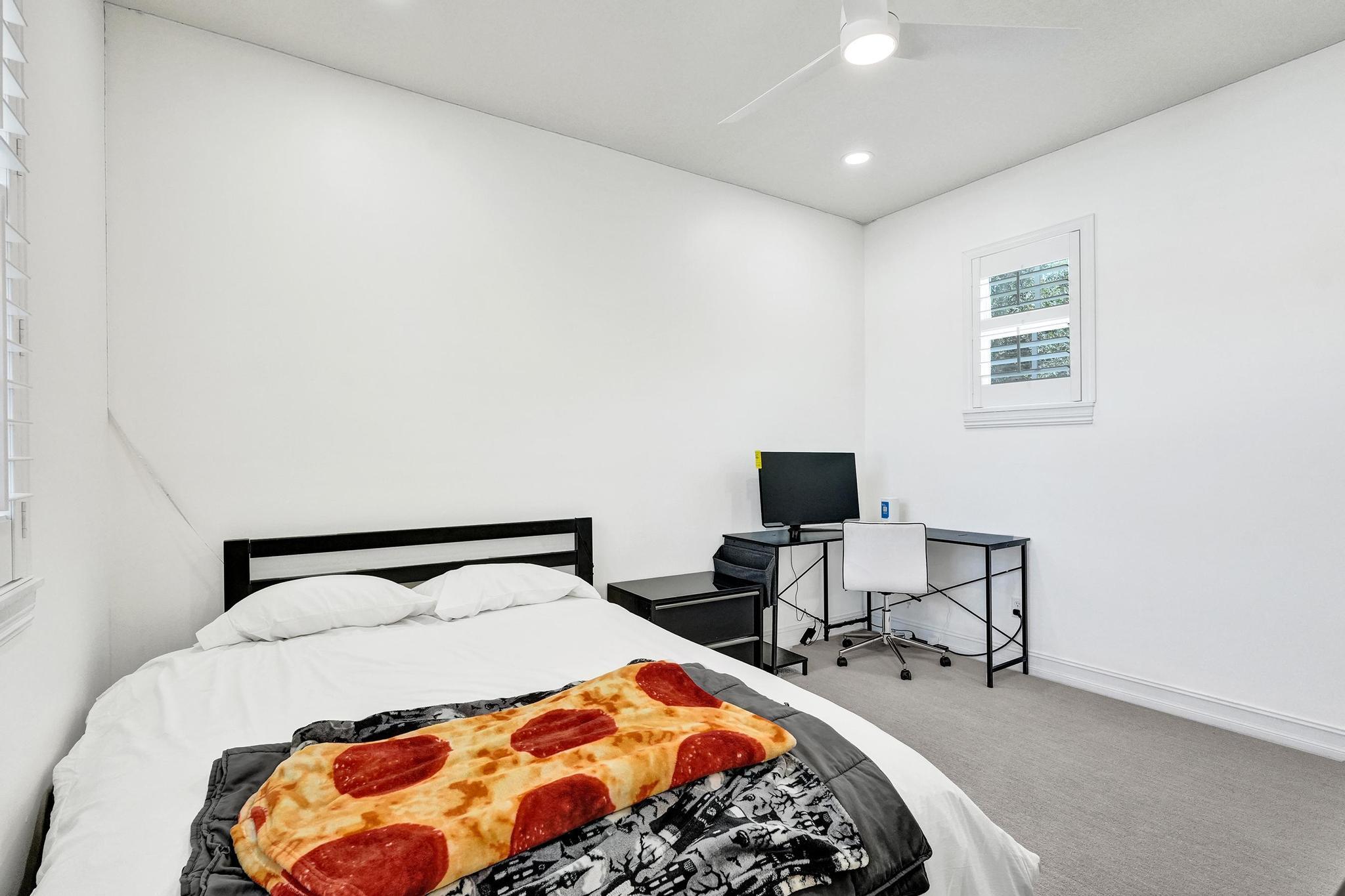 111 LEATHER LEAF, Jupiter FL 33458