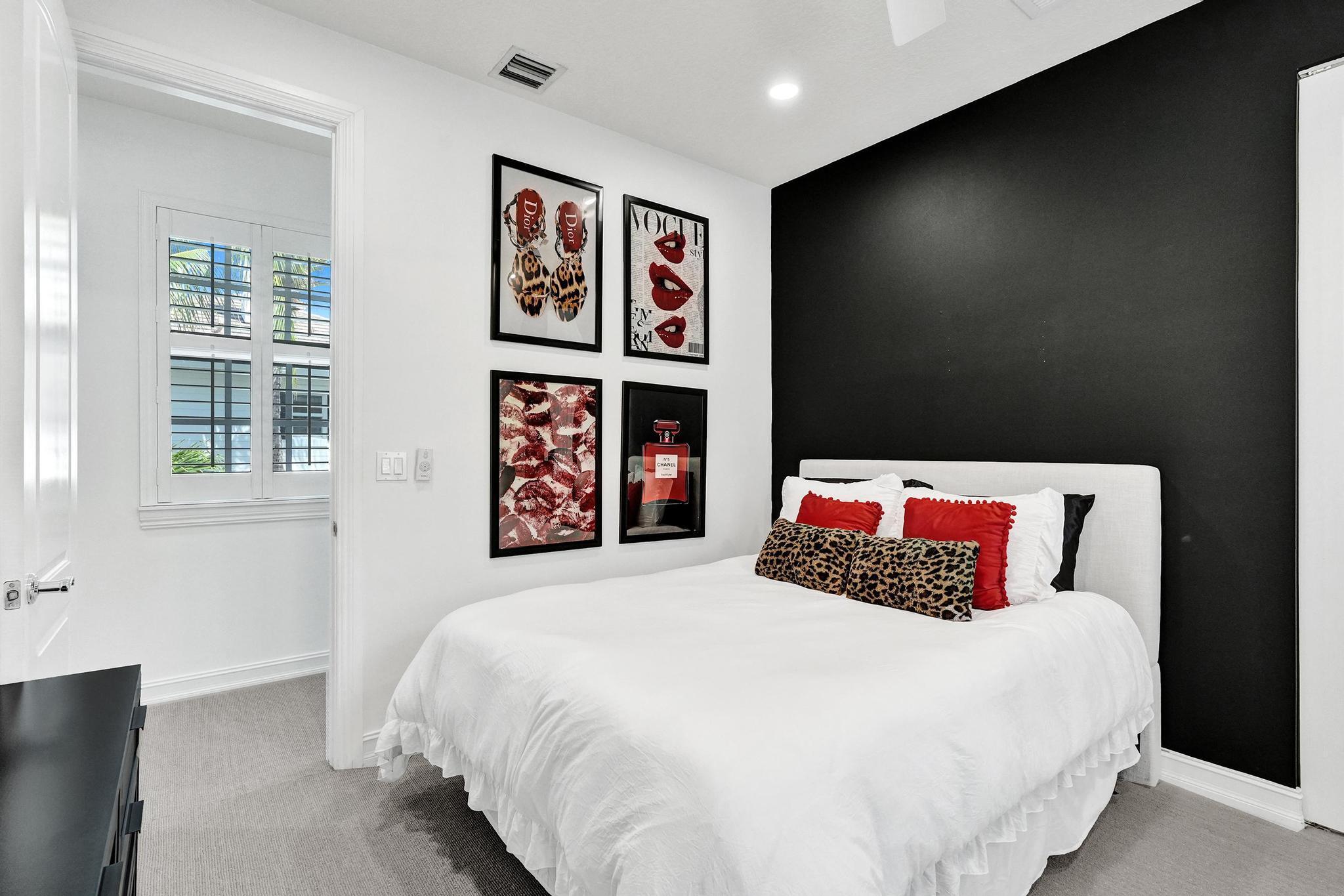 111 LEATHER LEAF, Jupiter FL 33458