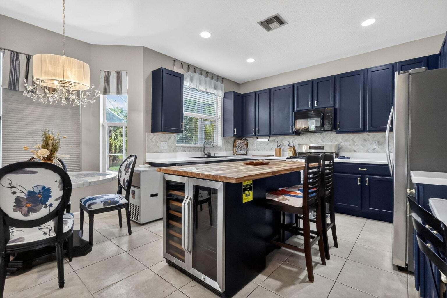 3620 E Hamilton, West Palm Beach FL 33411