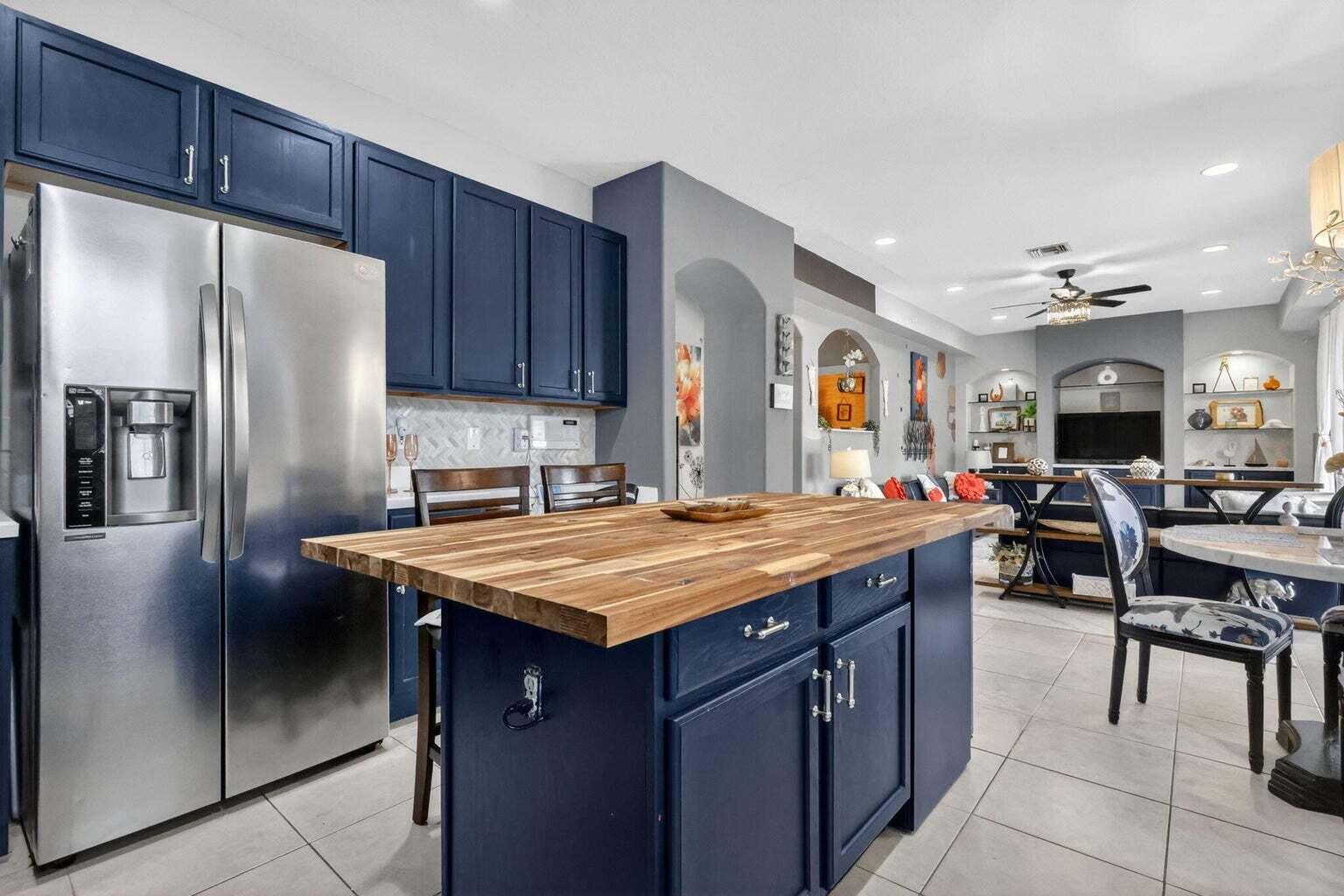 3620 E Hamilton, West Palm Beach FL 33411