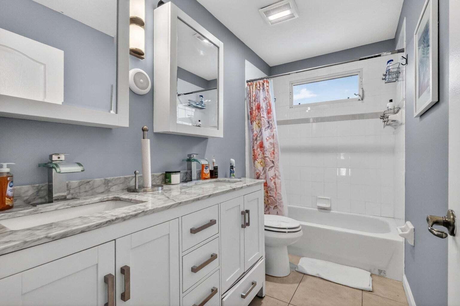 3620 E Hamilton, West Palm Beach FL 33411