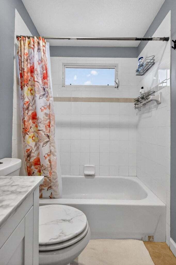 3620 E Hamilton, West Palm Beach FL 33411