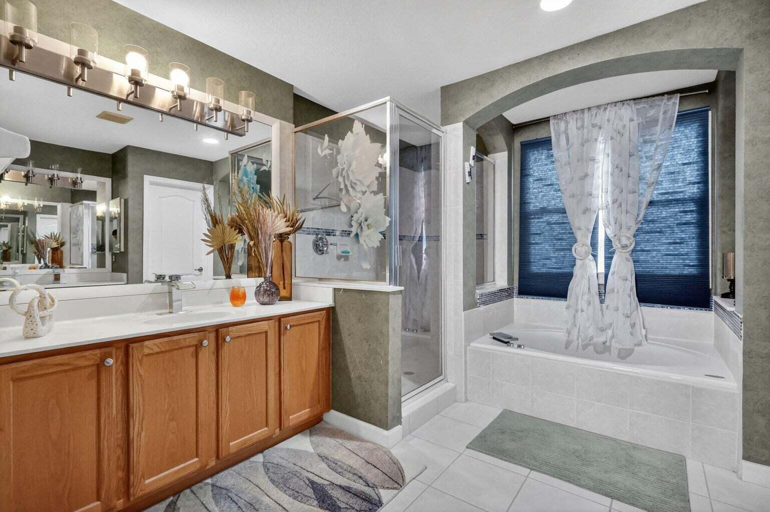 3620 E Hamilton, West Palm Beach FL 33411