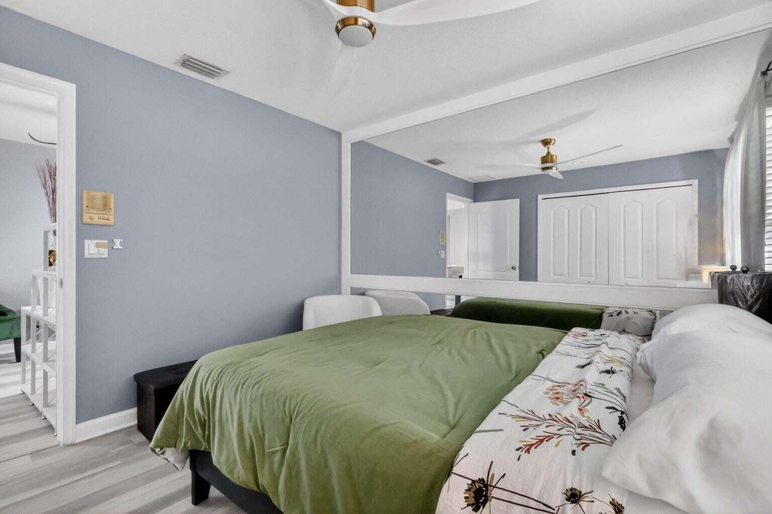 3620 E Hamilton, West Palm Beach FL 33411