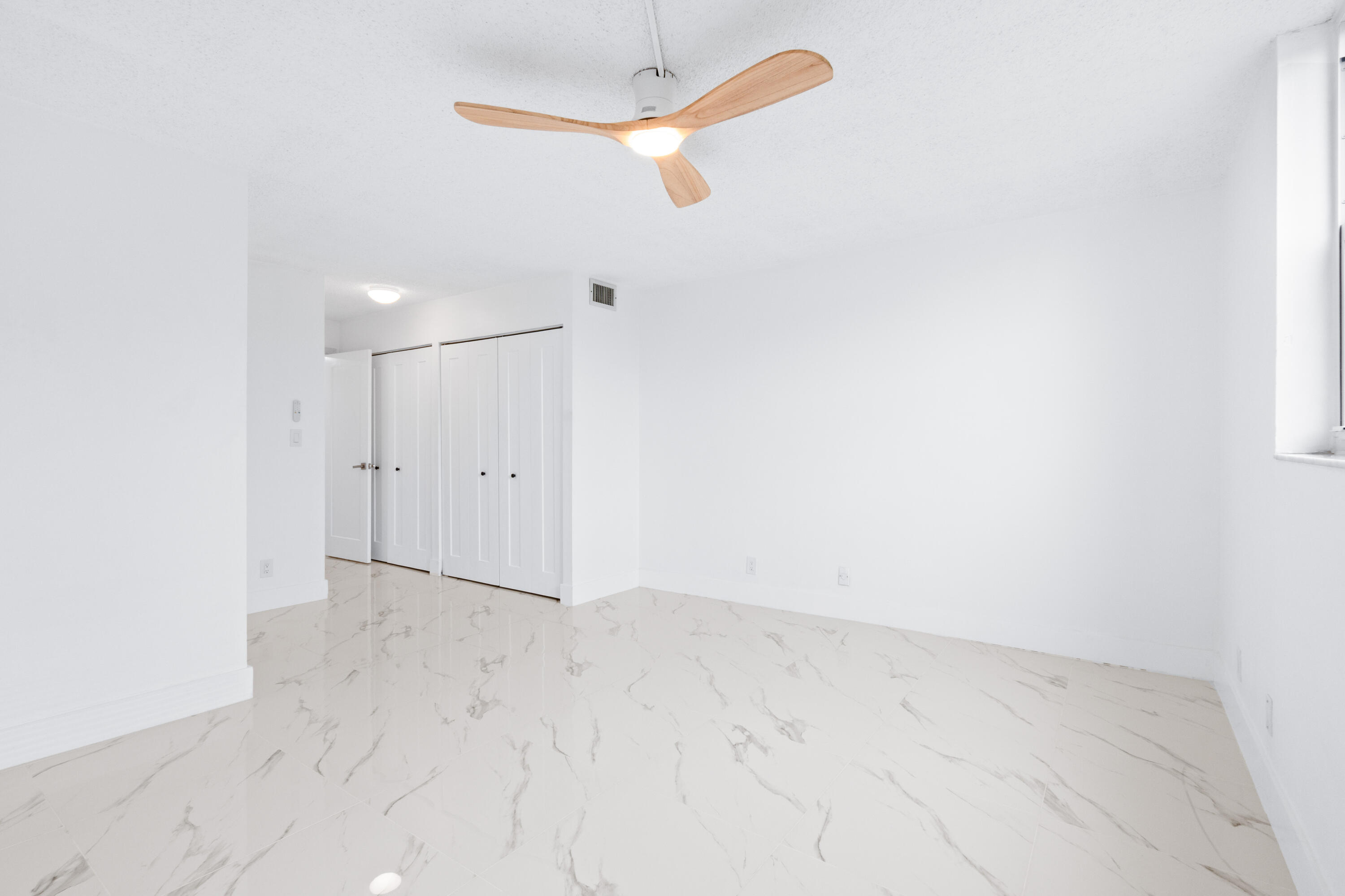 501 E DANIA BEACH #5-3F, Dania Beach FL 33004