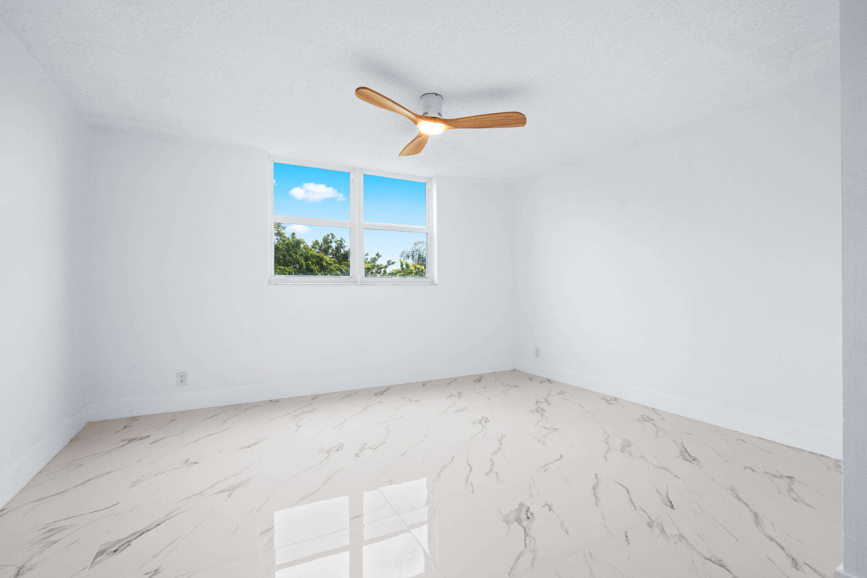 501 E DANIA BEACH #5-3F, Dania Beach FL 33004