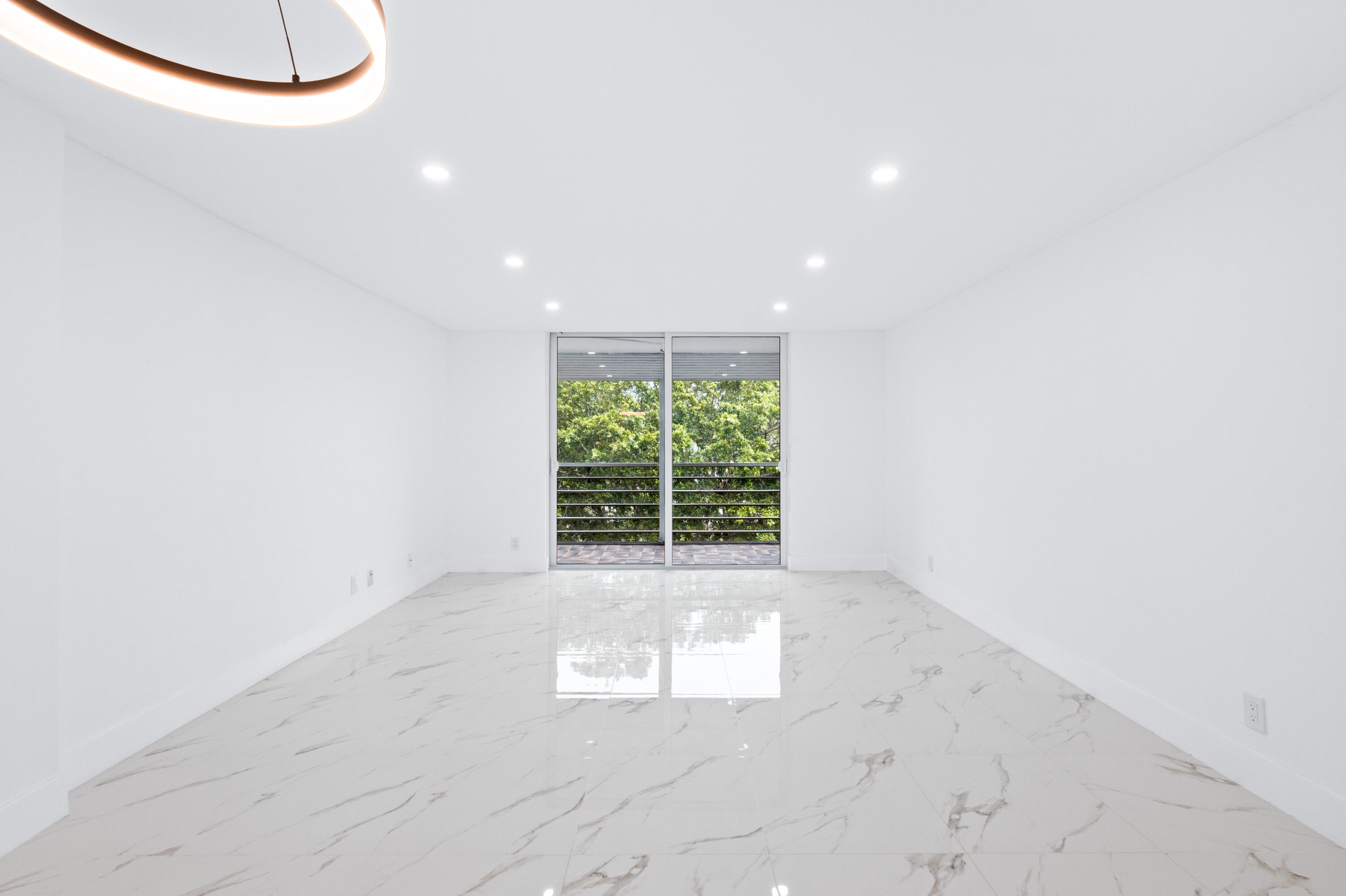 501 E DANIA BEACH #5-3F, Dania Beach FL 33004