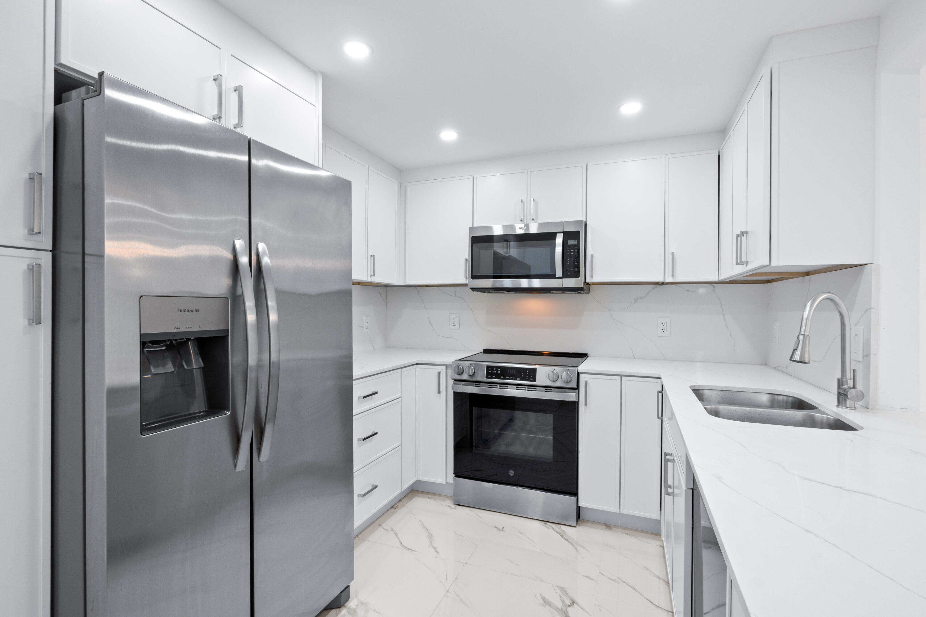 501 E DANIA BEACH #5-3F, Dania Beach FL 33004