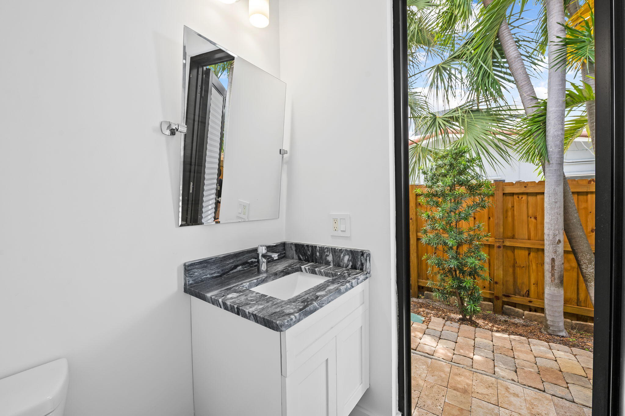3209 Leigh, Pompano Beach FL 33062