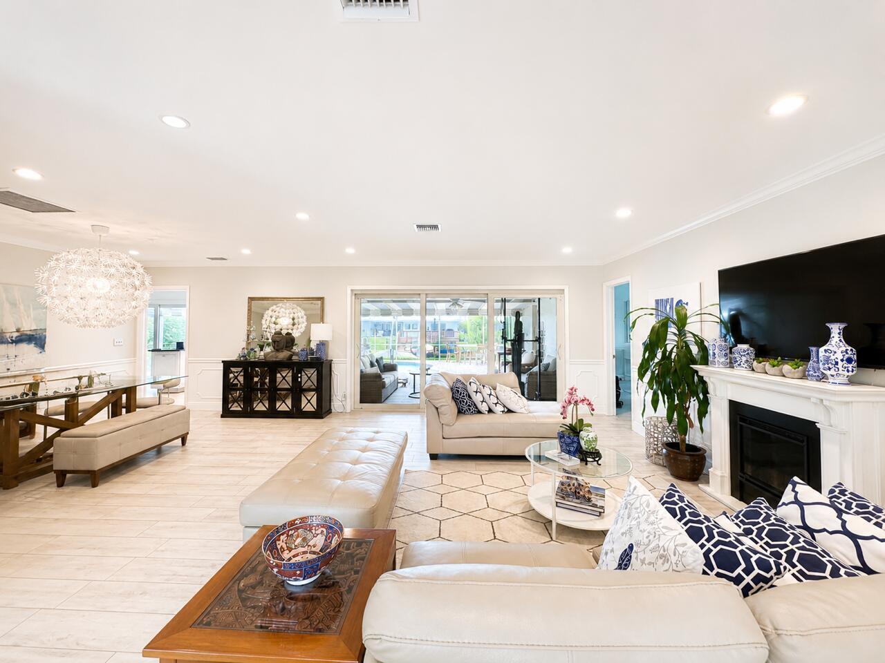 1111 SW Pepperridge, Boca Raton FL 33486