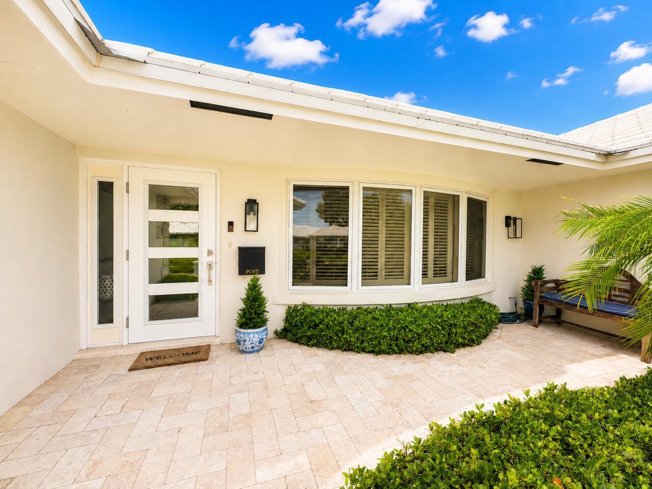 1111 SW Pepperridge, Boca Raton FL 33486