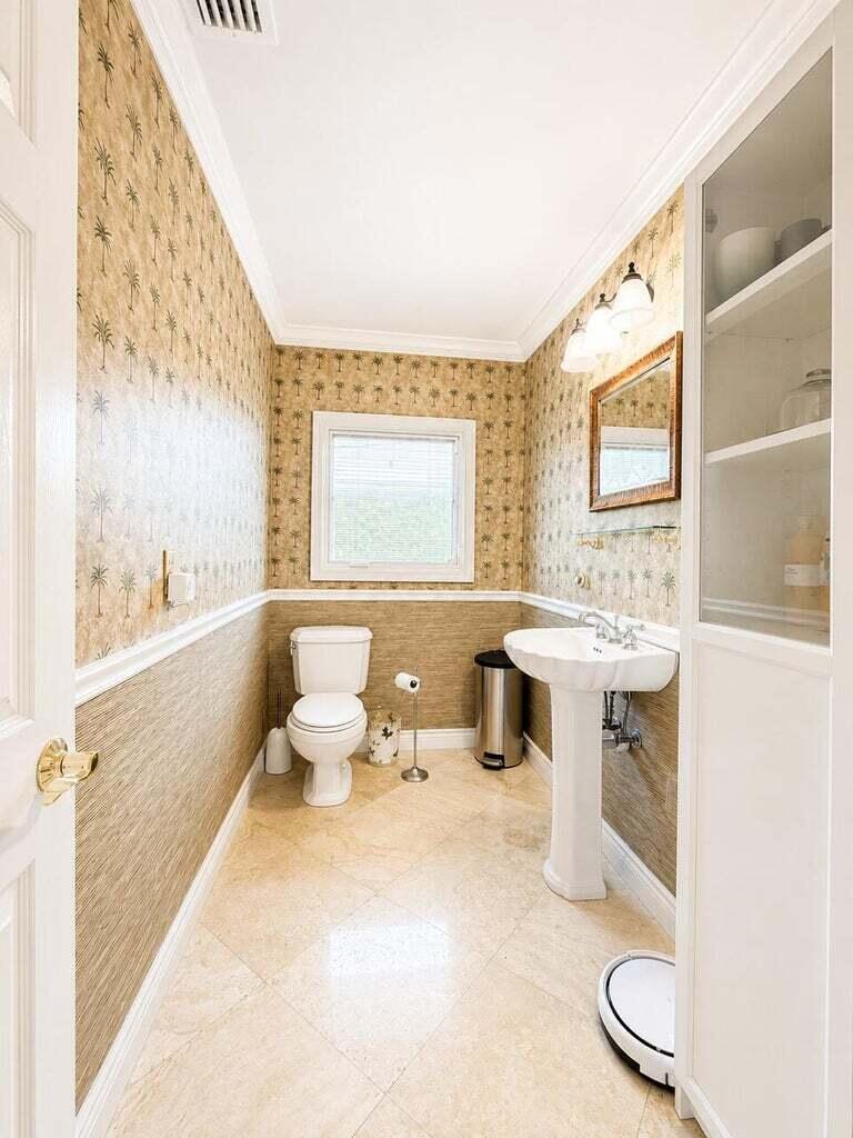1111 SW Pepperridge, Boca Raton FL 33486