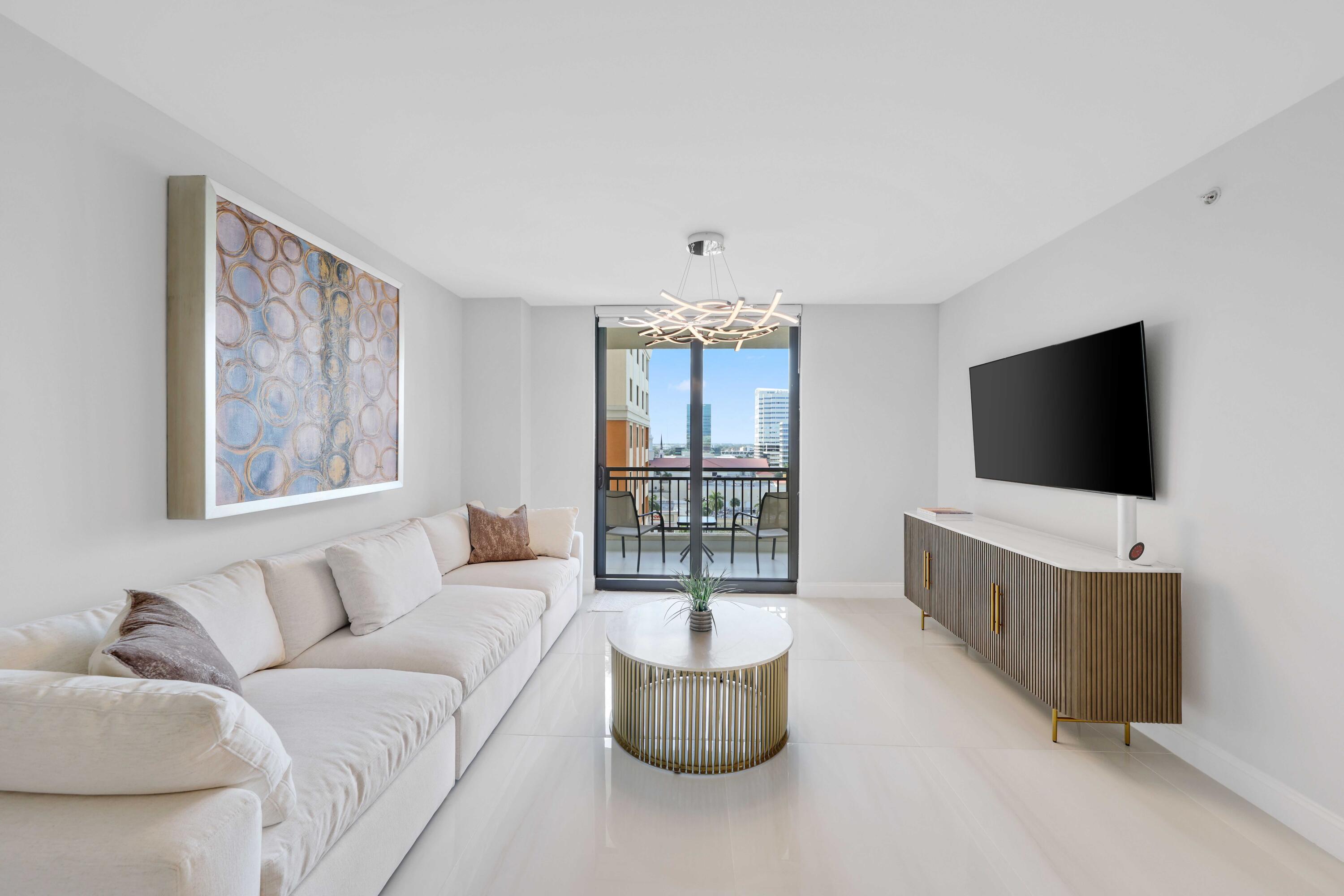 100 N Federal #1021, Fort Lauderdale FL 33301