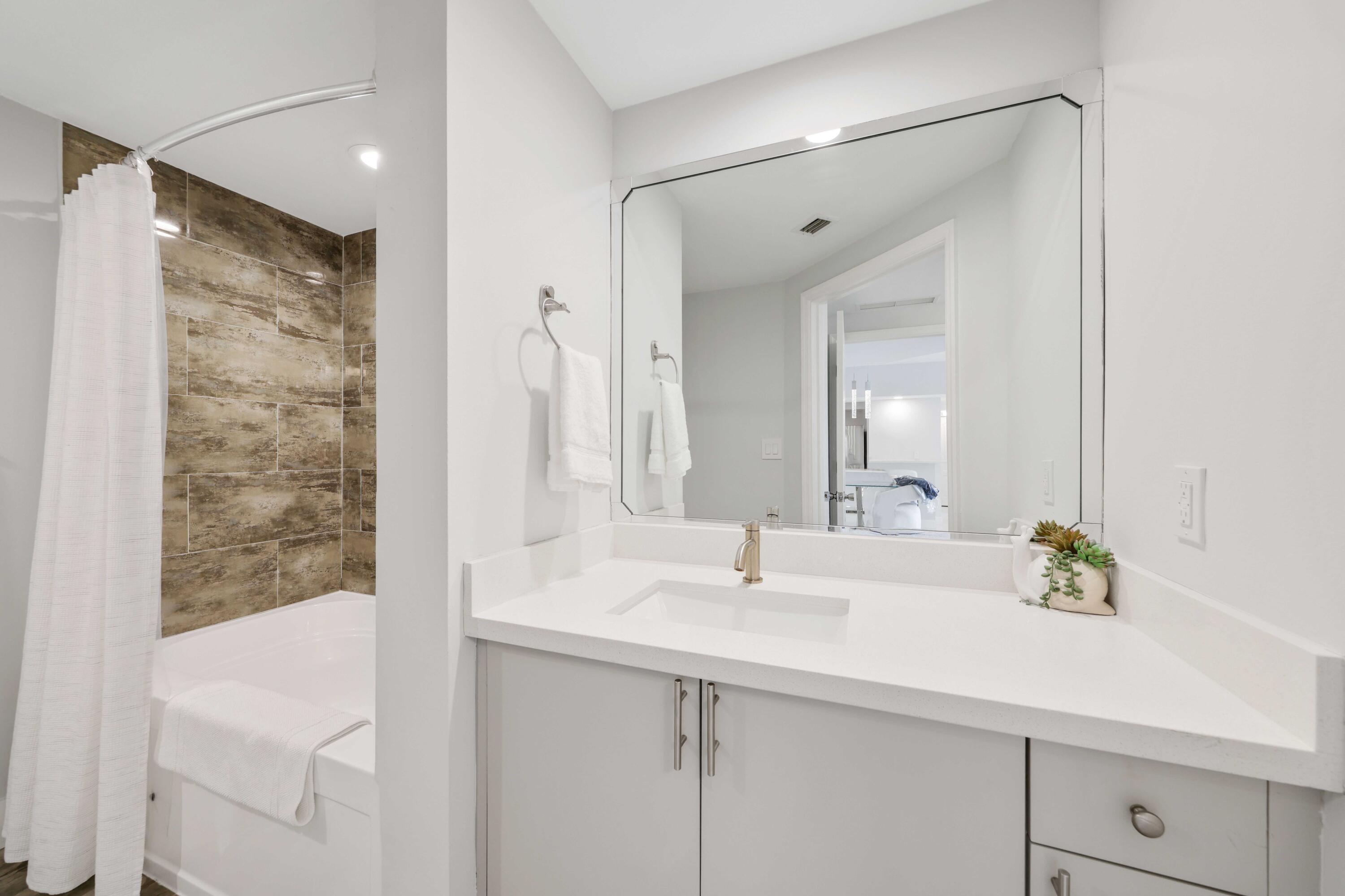 100 N Federal #1021, Fort Lauderdale FL 33301