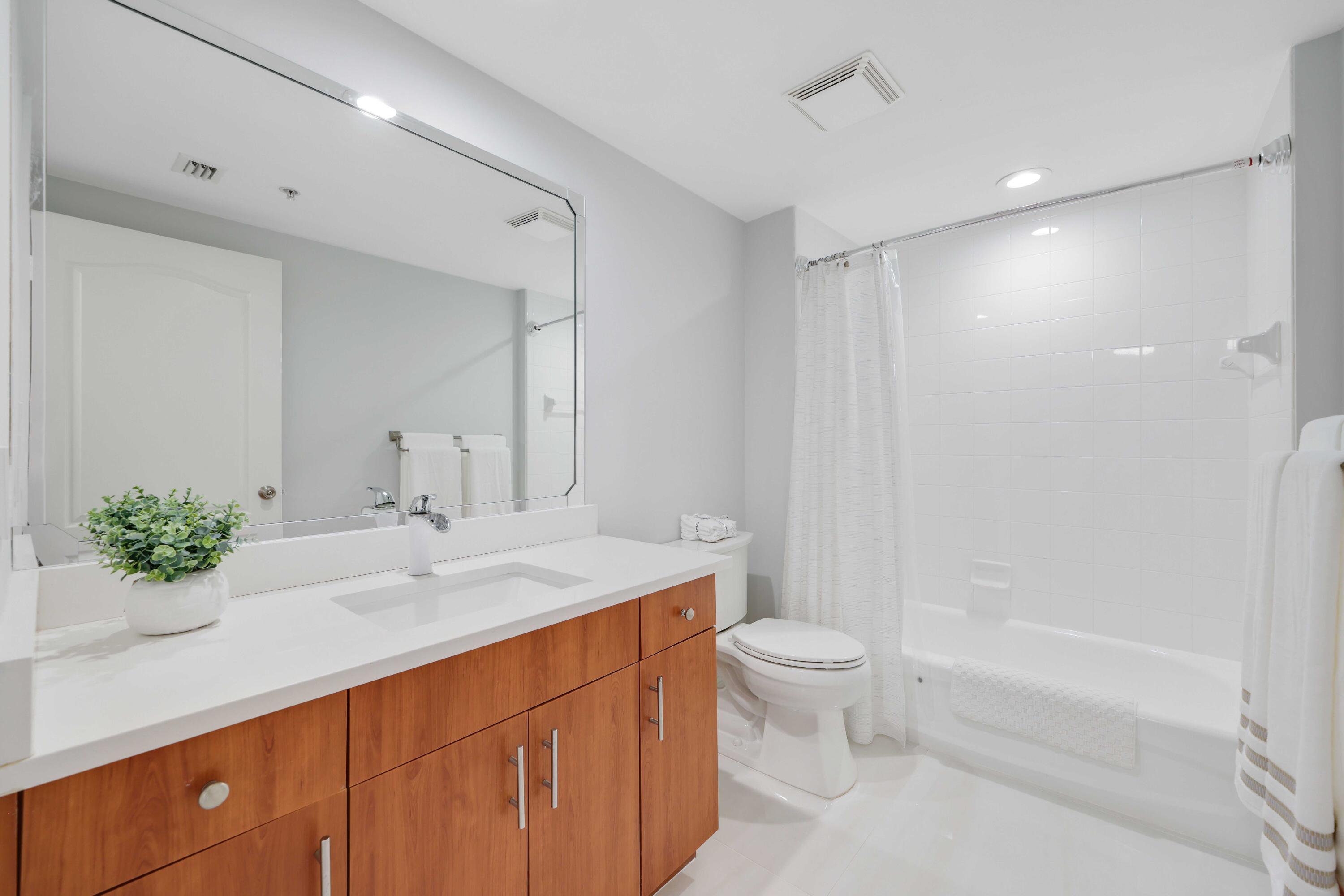 100 N Federal #1021, Fort Lauderdale FL 33301