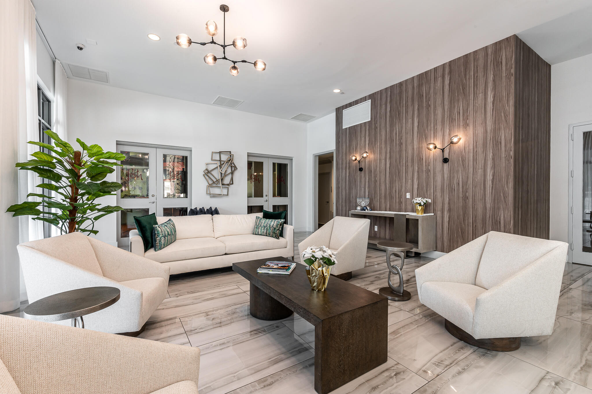 100 N Federal #1021, Fort Lauderdale FL 33301